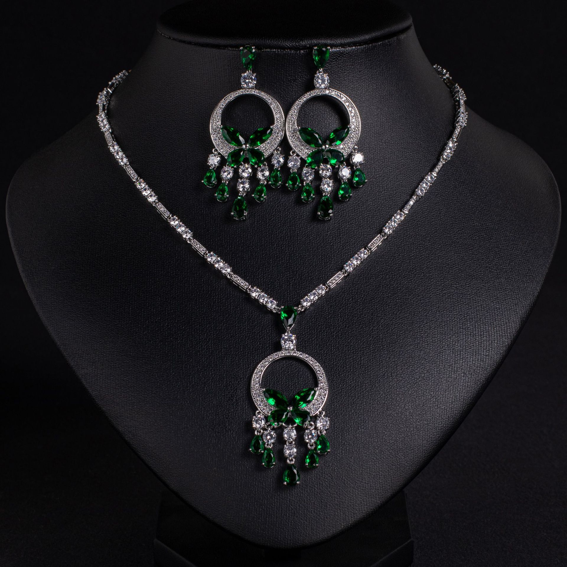 Zircon jewelry set
