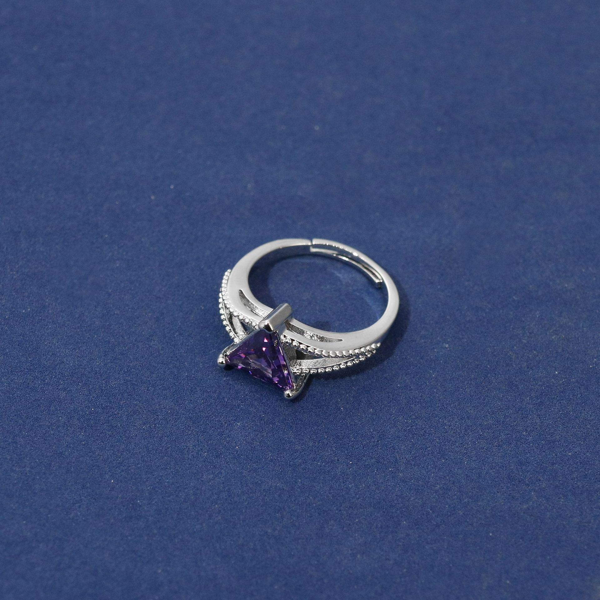 New high quality creative zircon ring
