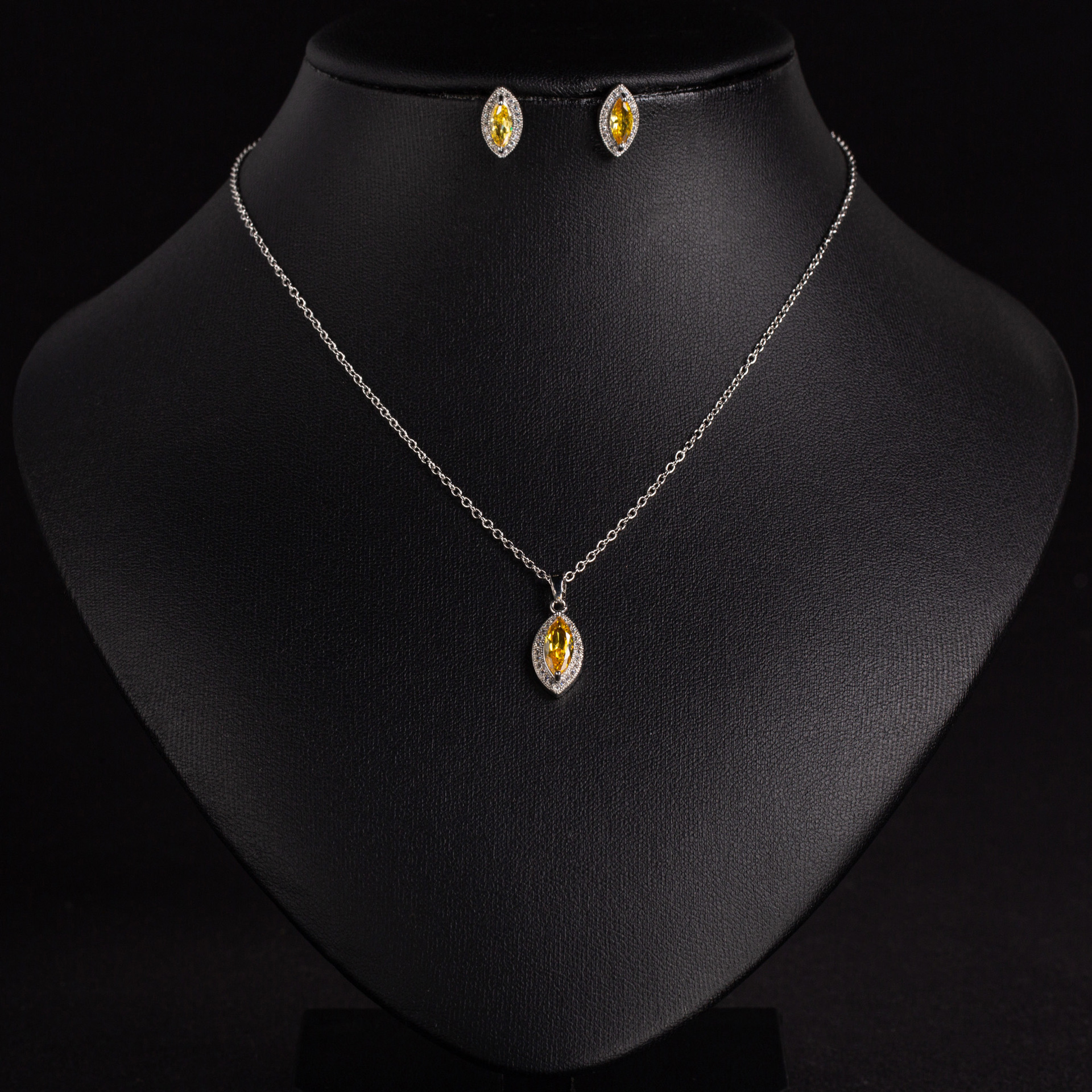 New simple zircon jewelry set