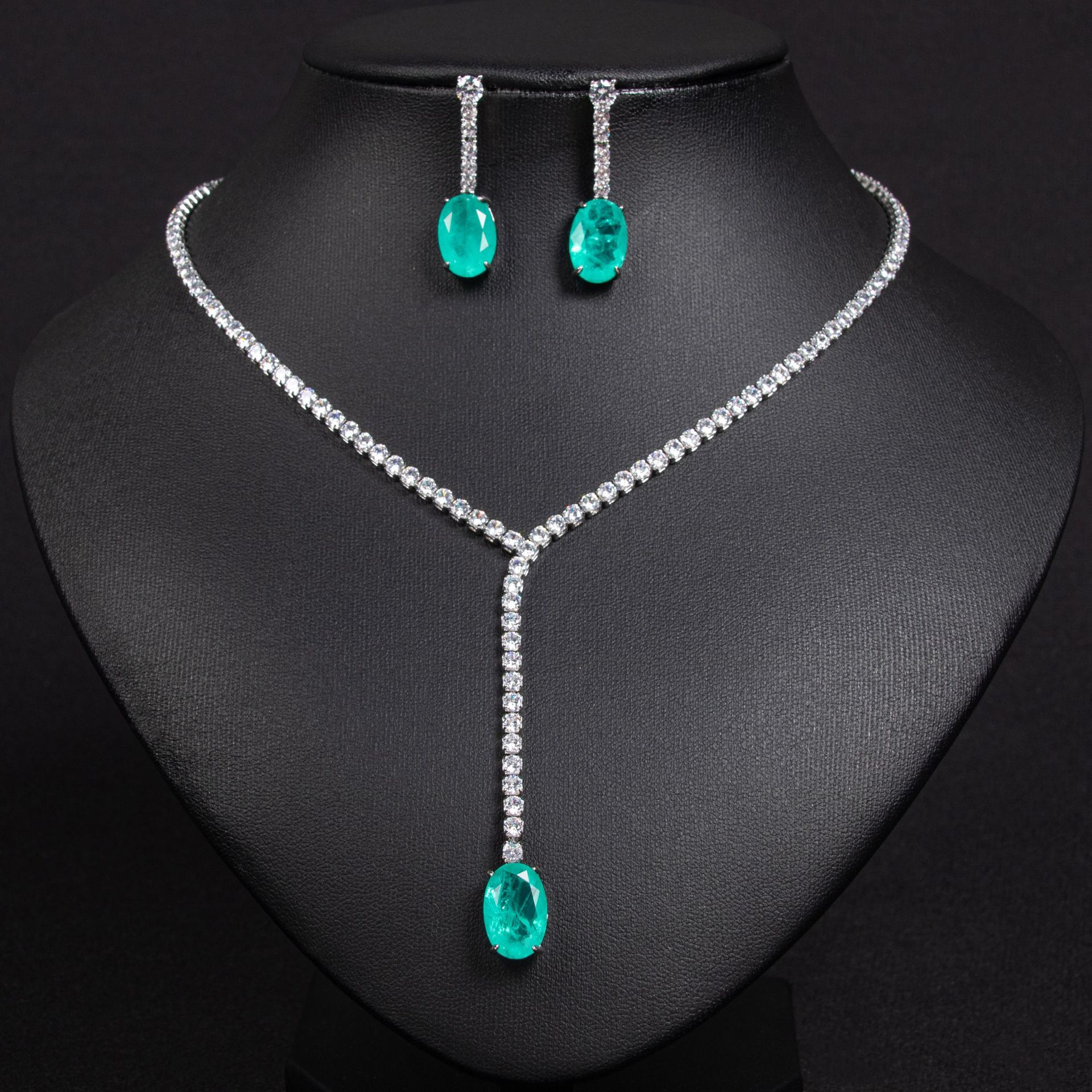 Zircon jewelry set