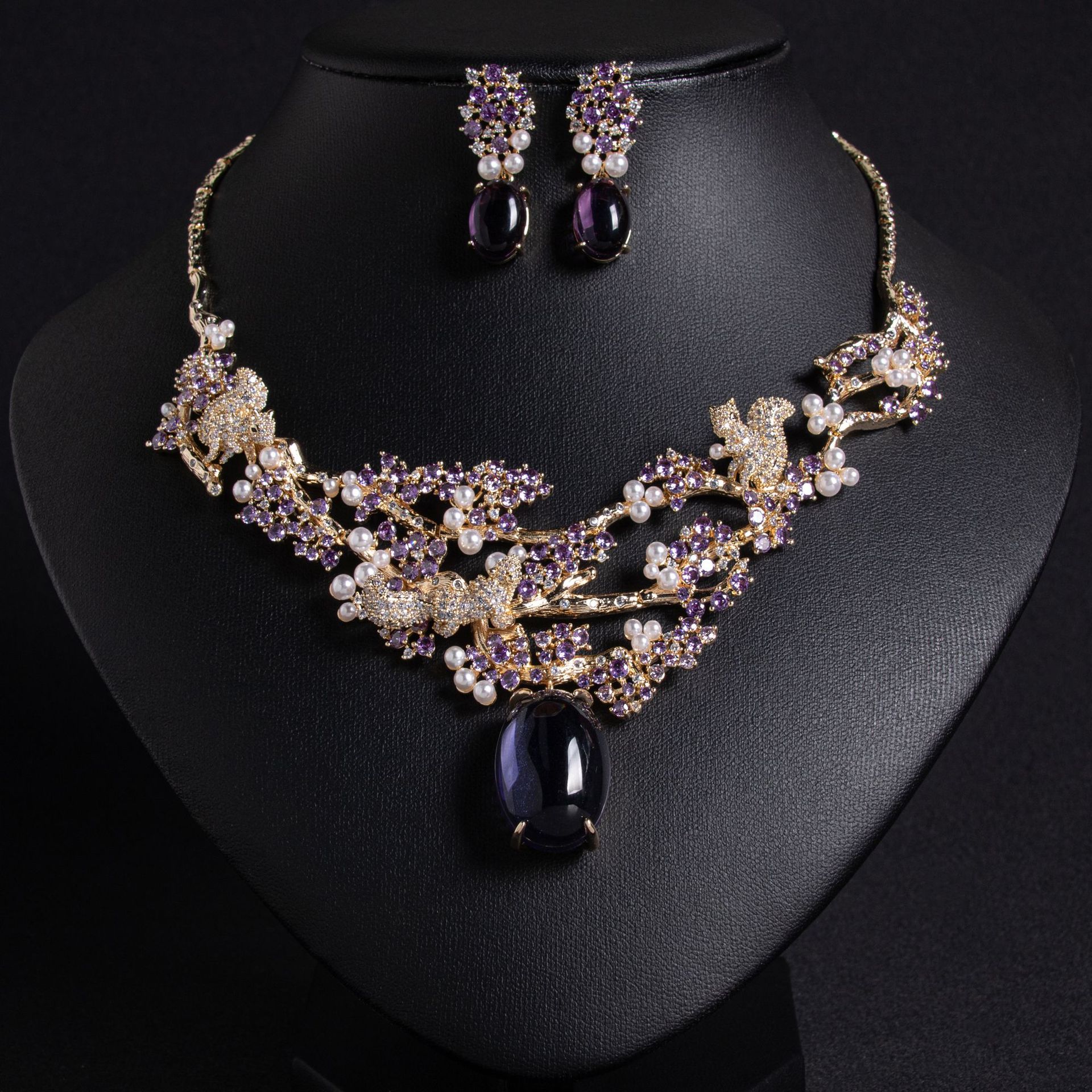 New Creative Squirrel Zirconia Necklace and Earring Set