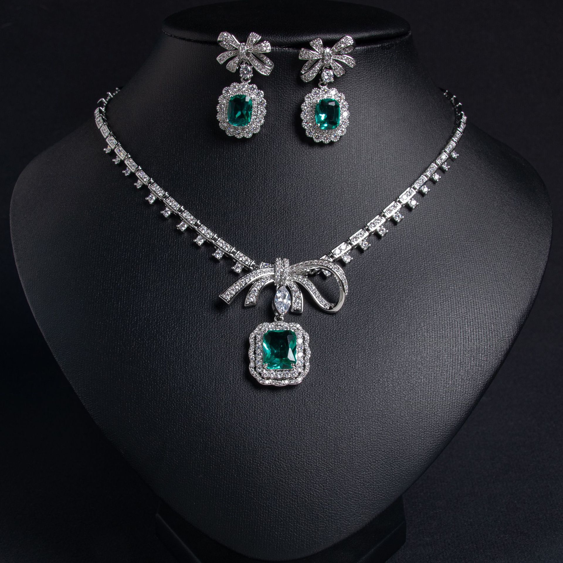 New Bowknot Zircon Jewelry Set