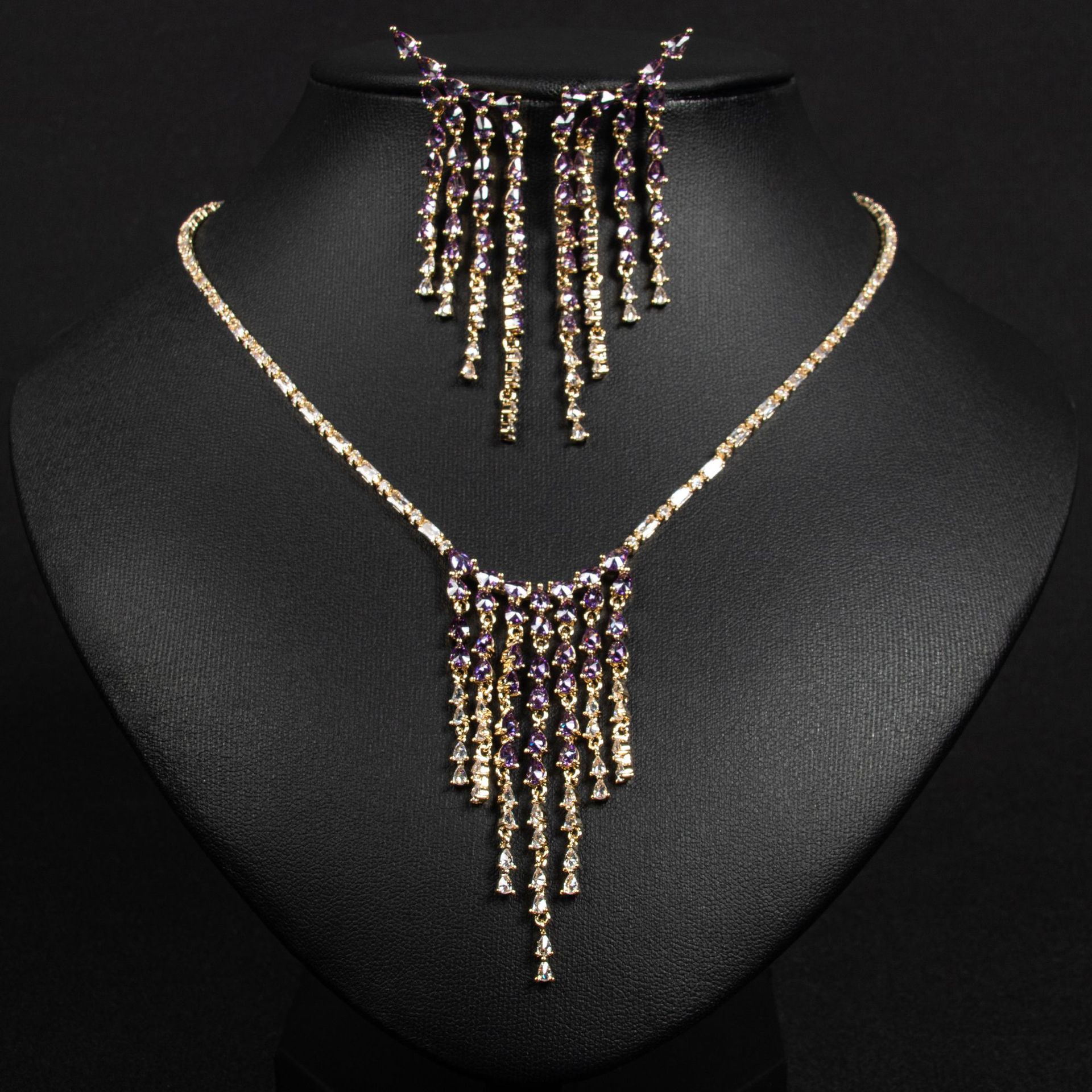 Zircon jewelry set