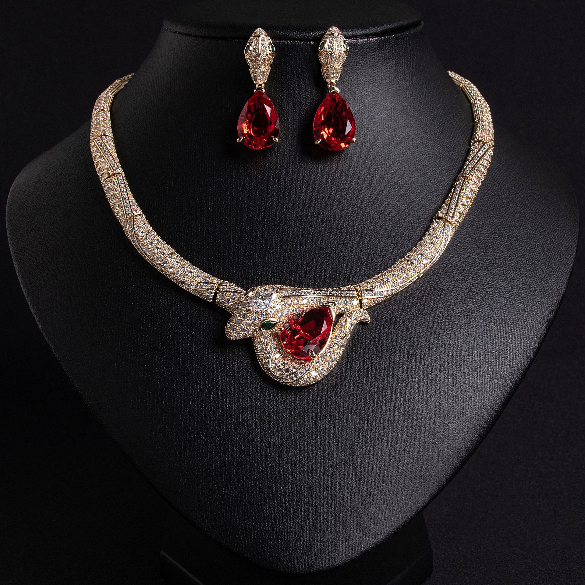 Zircon jewelry set