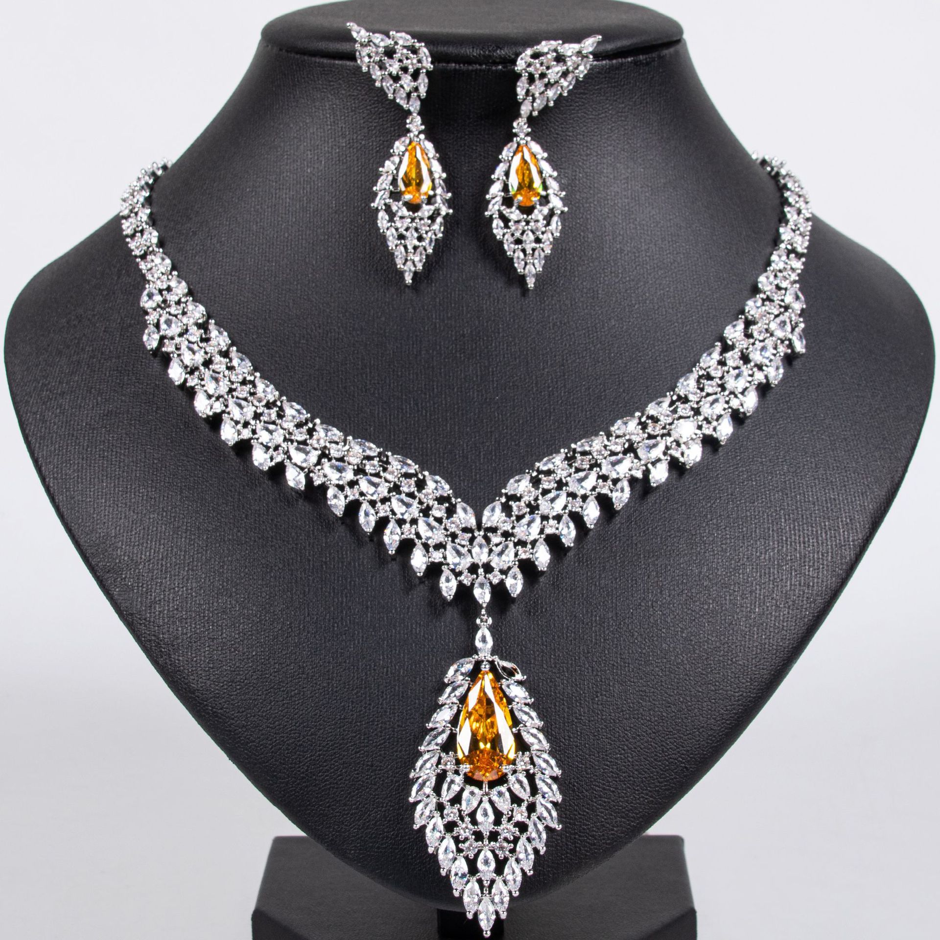 New hot-selling zircon jewelry sets