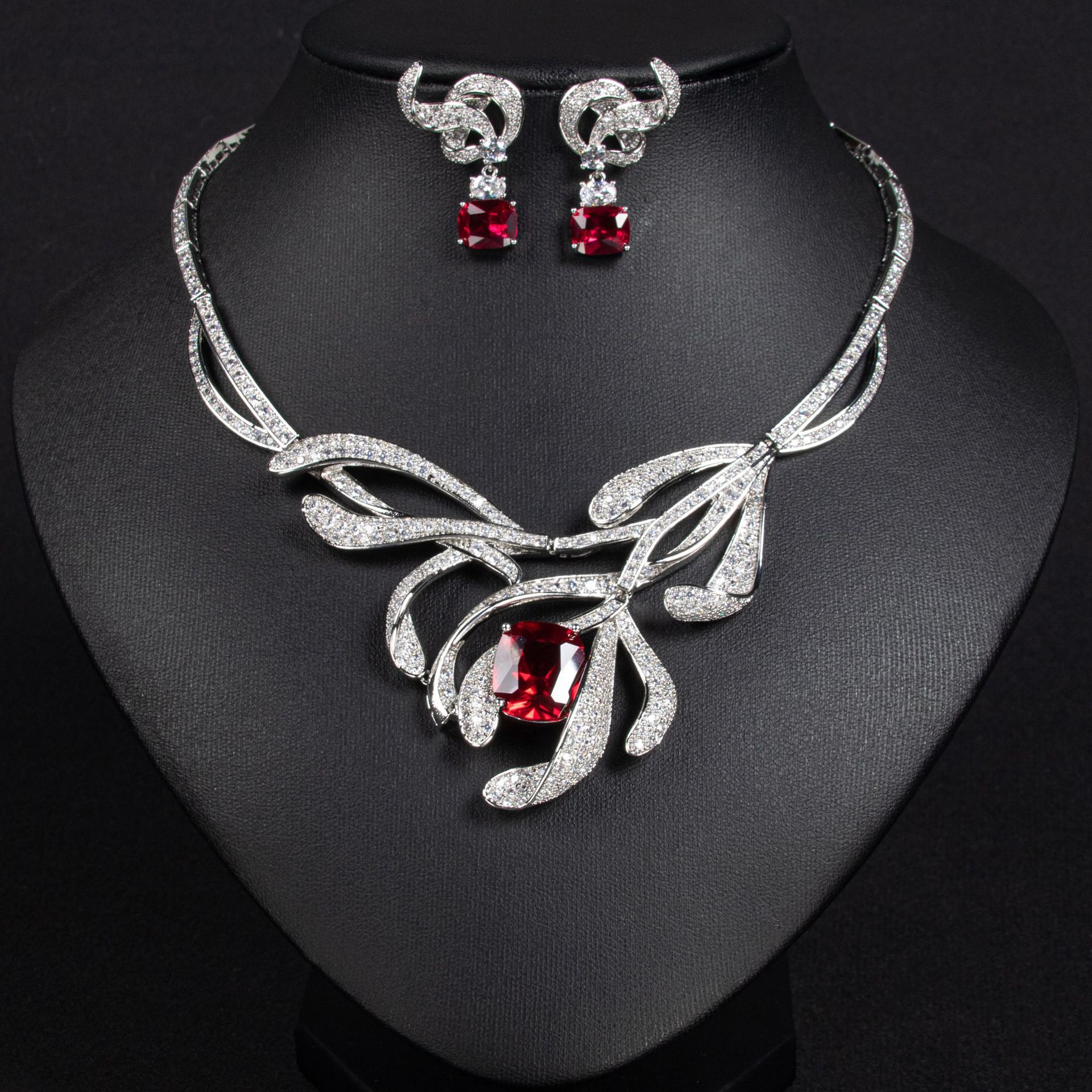 Zircon jewelry set