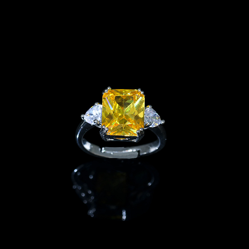 New high quality elegant zircon ring