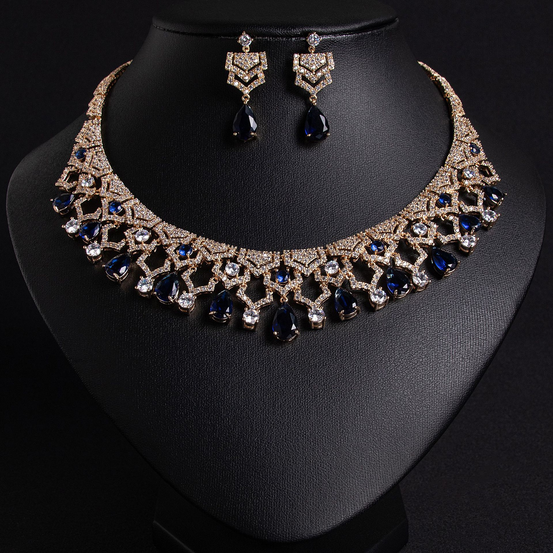 Zircon jewelry set