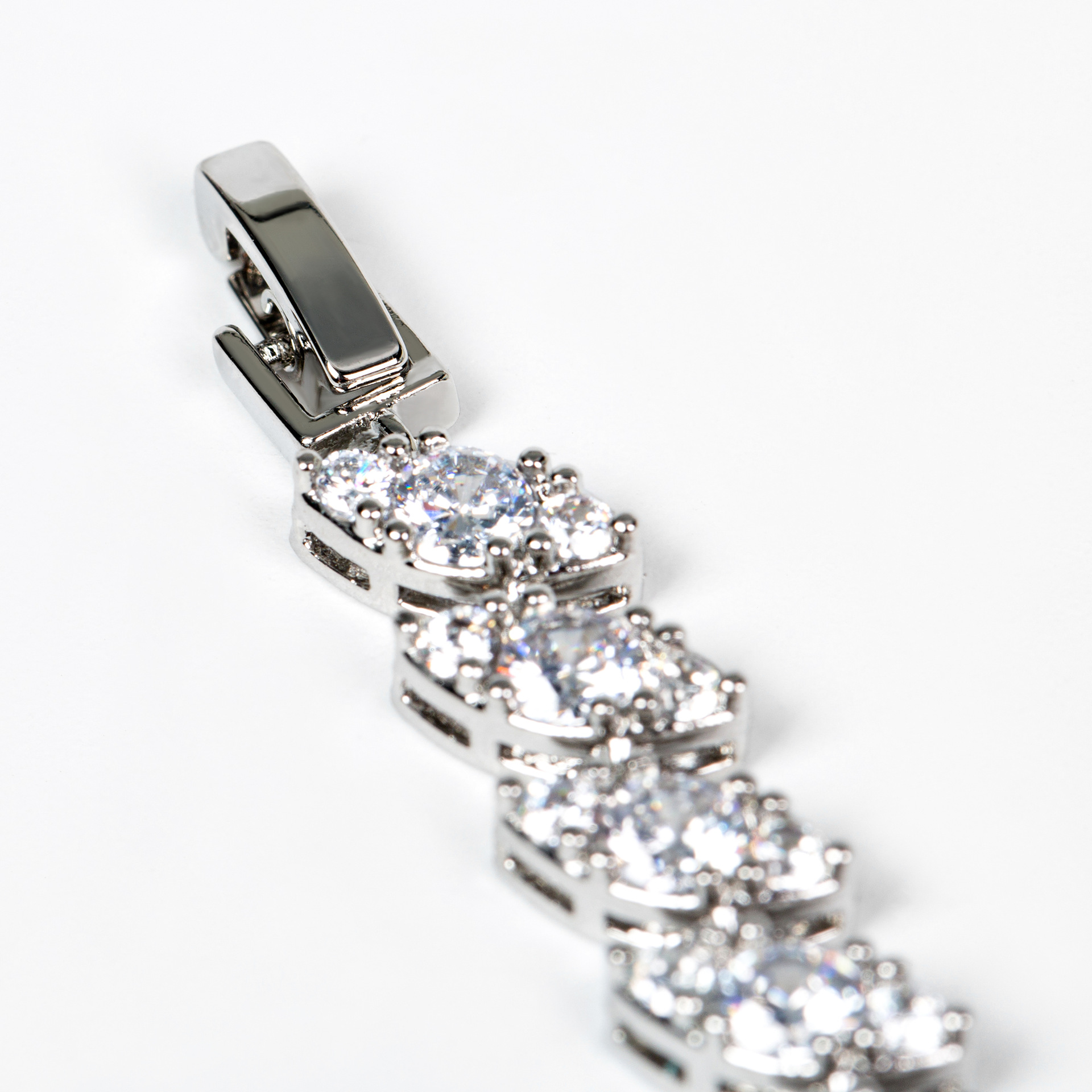 New zircon bracelet suitable for wedding
