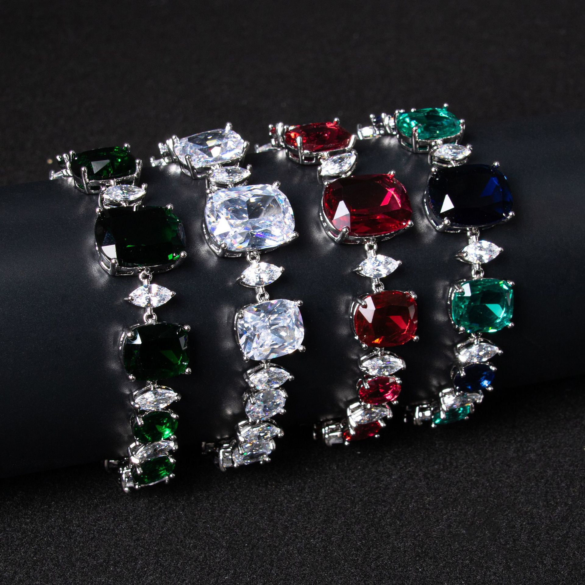 New high quality zircon bracelet suitable for date