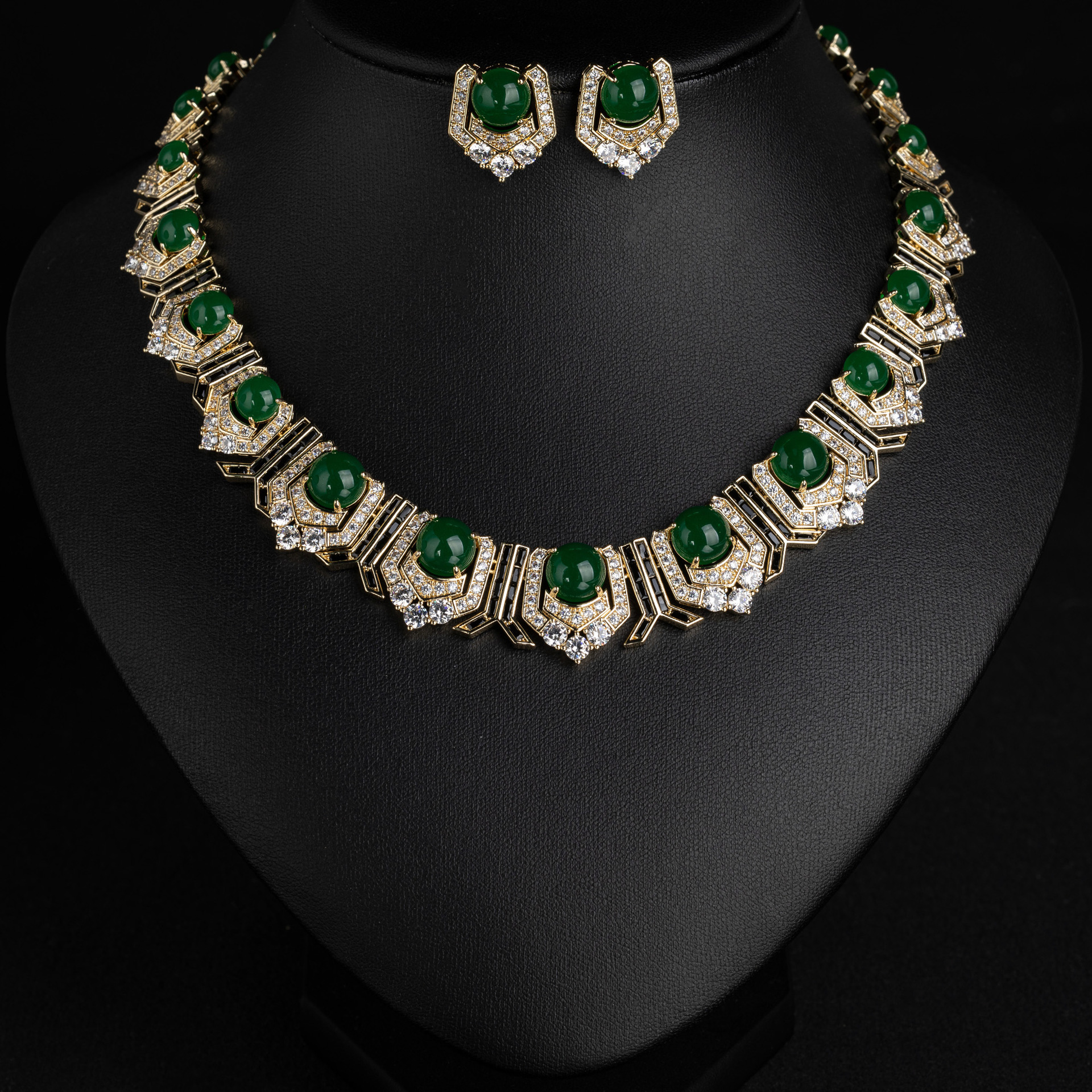 Zircon jewelry set