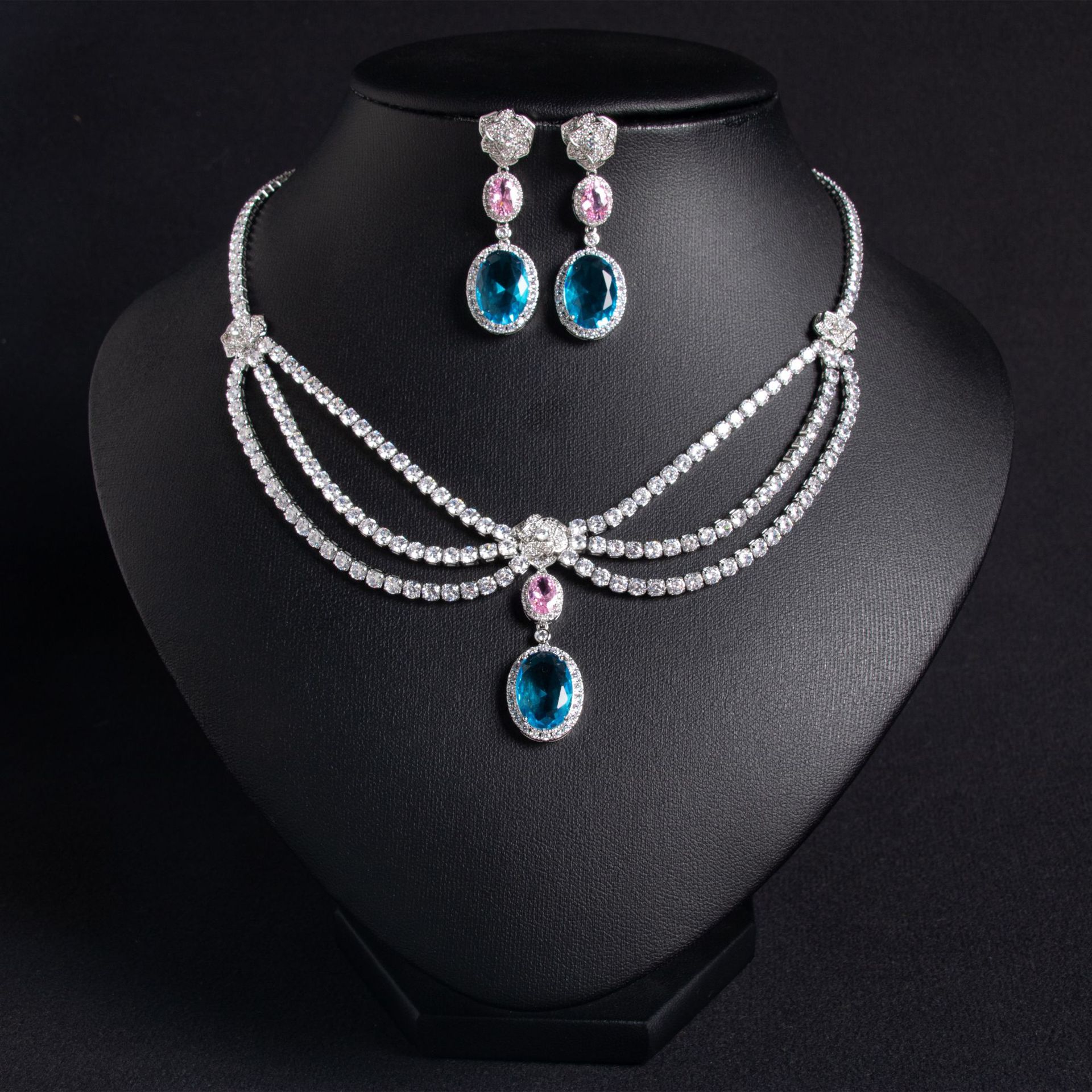 Zircon jewelry set