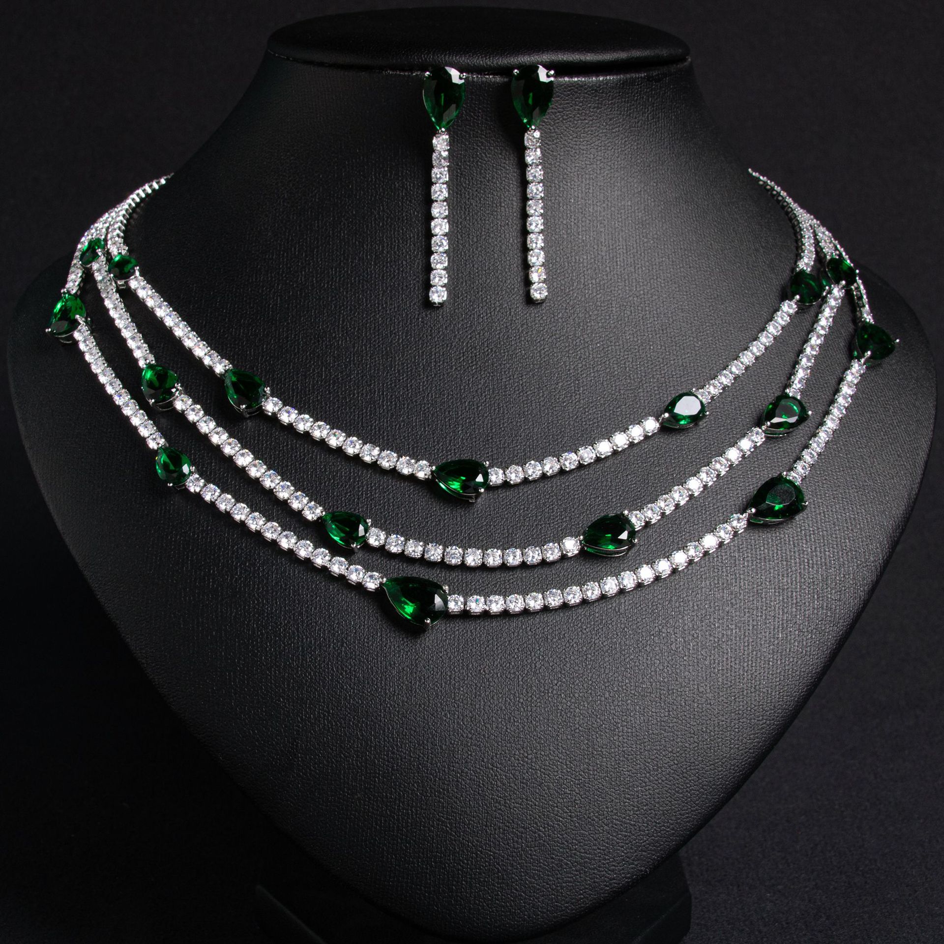 Zircon jewelry set