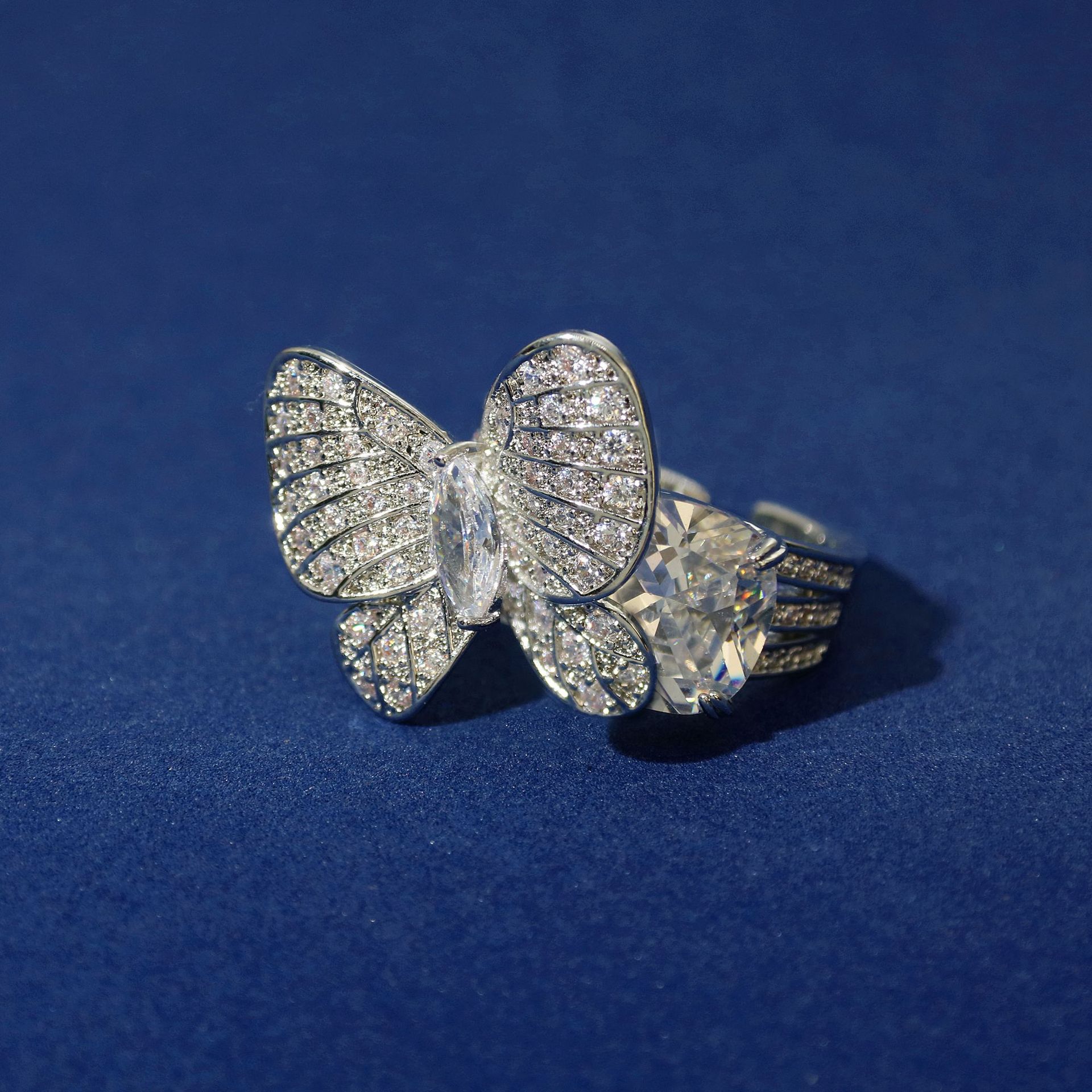 New high quality creative butterfly zircon ring