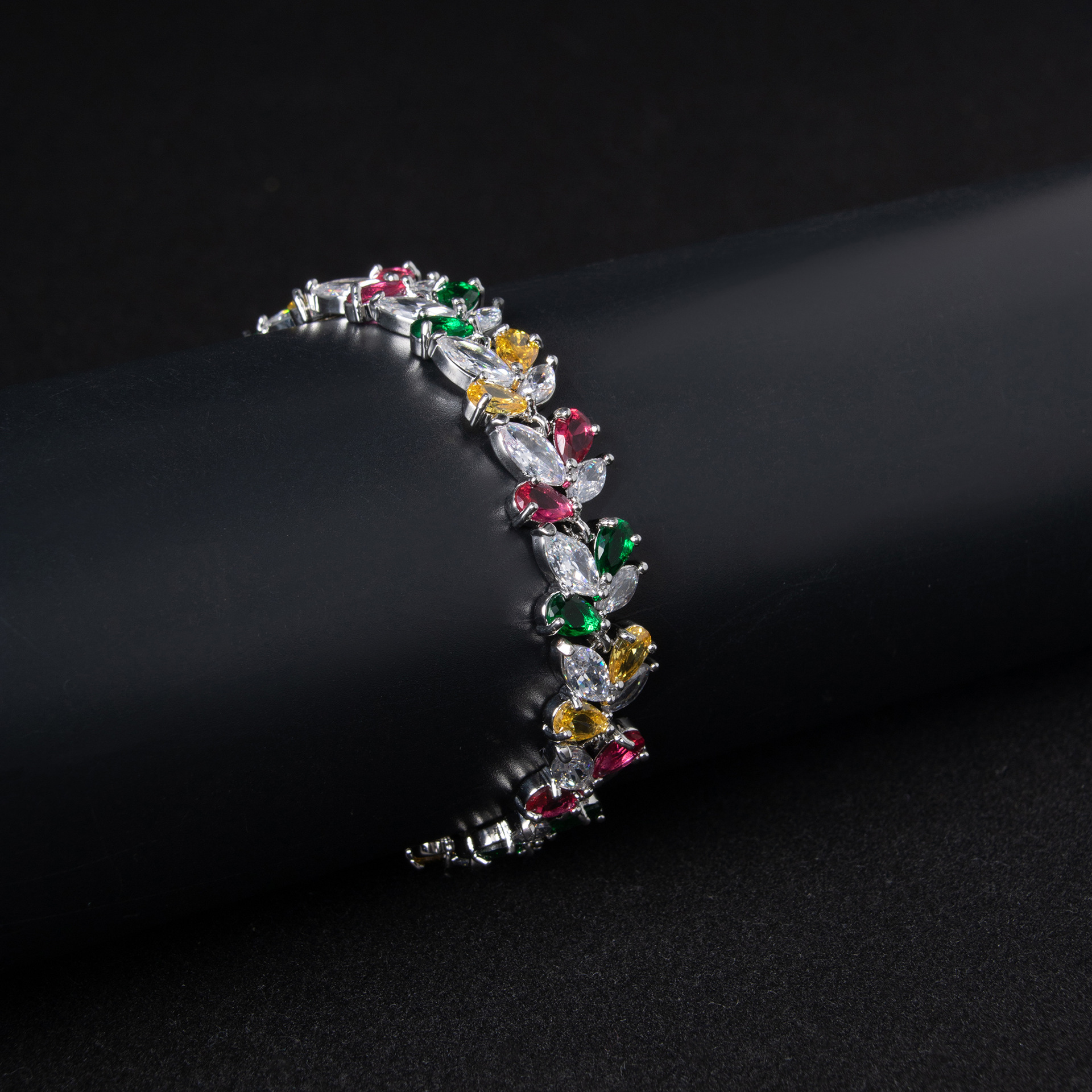 New creative wheat ear zircon bracelet