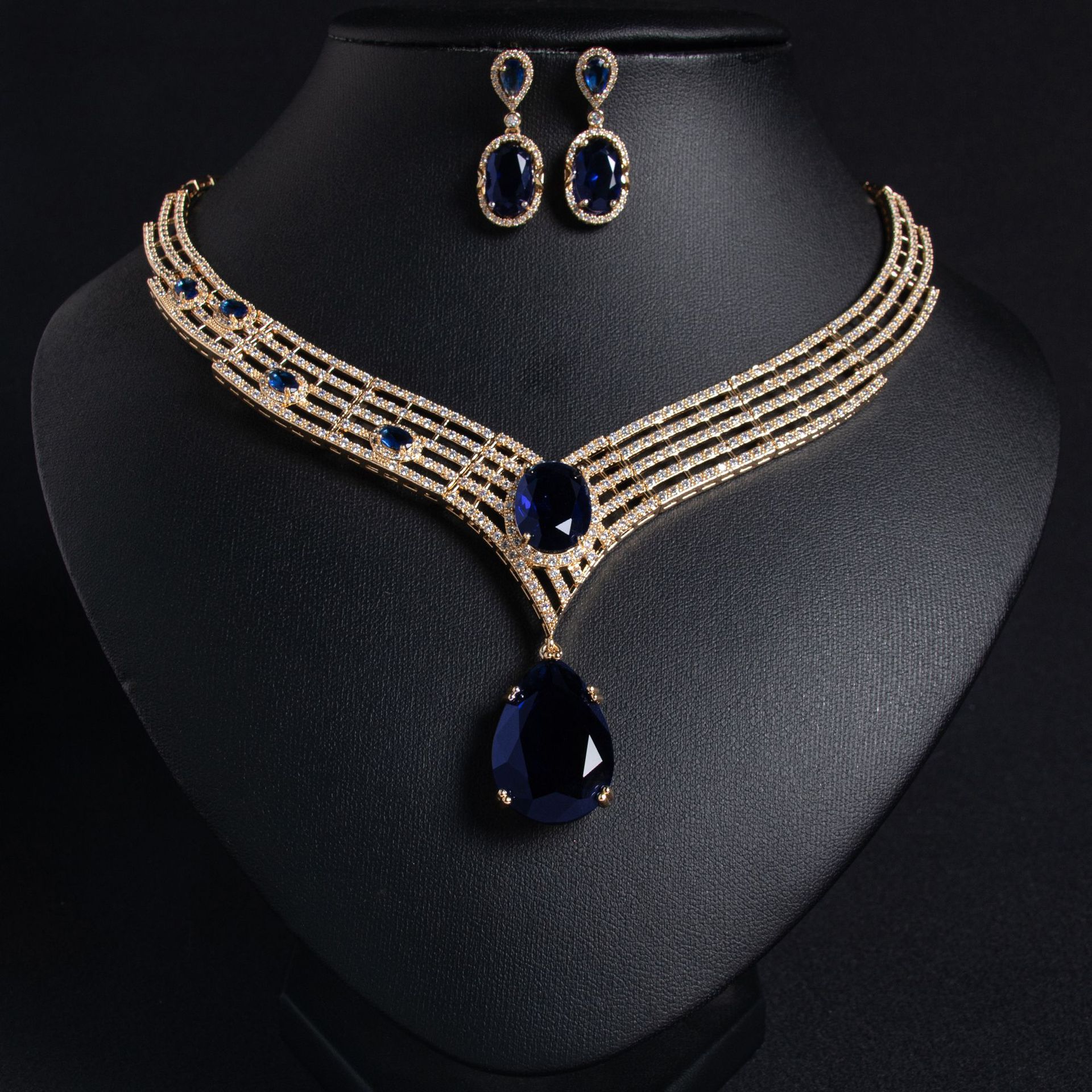 Zircon jewelry set