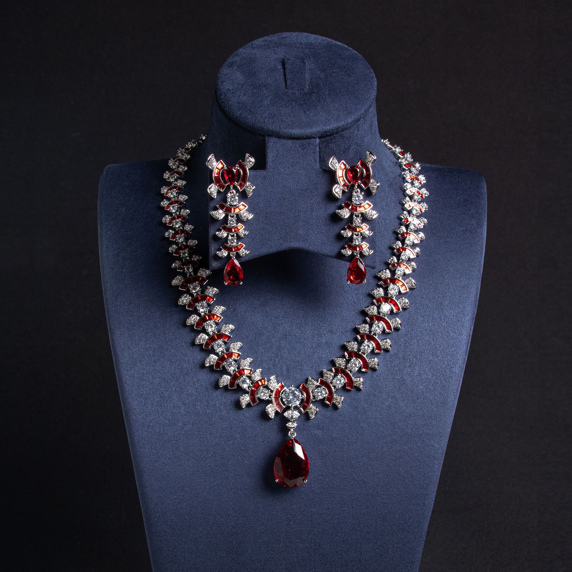 New elegant jewelry sets