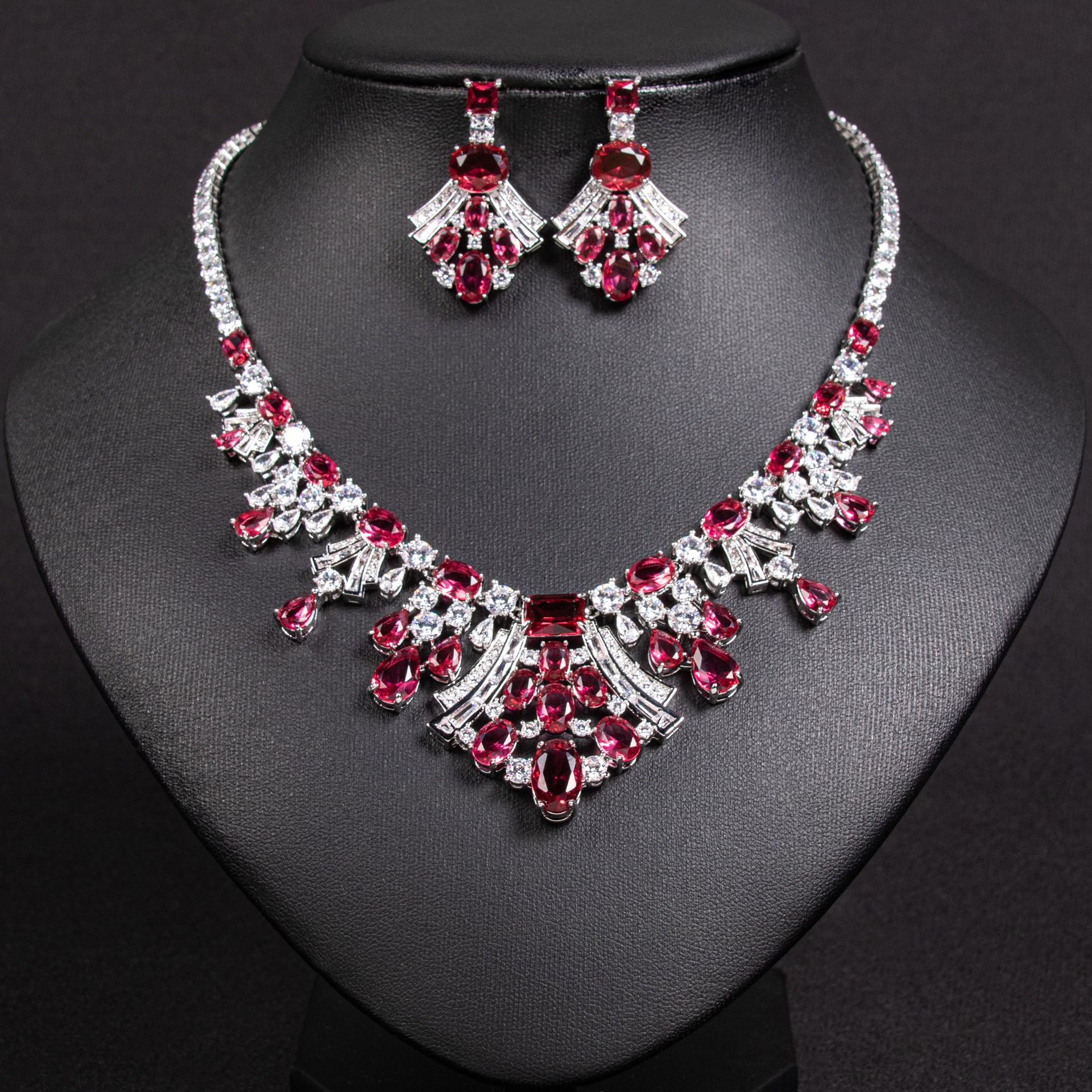 Zircon jewelry set