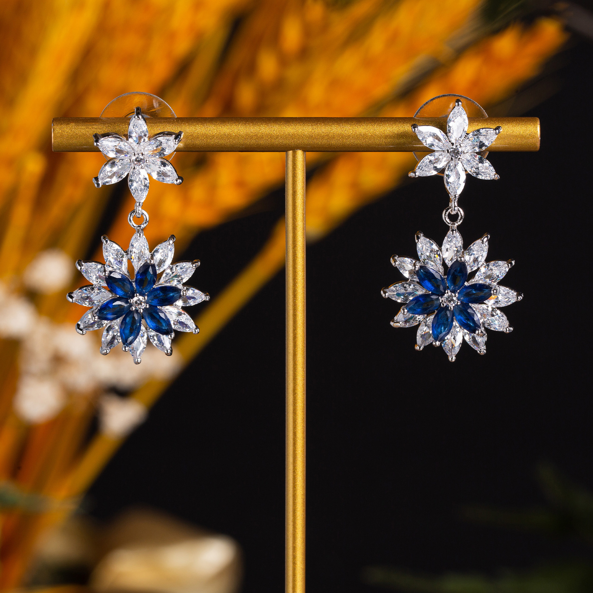 New creative zircon earrings
