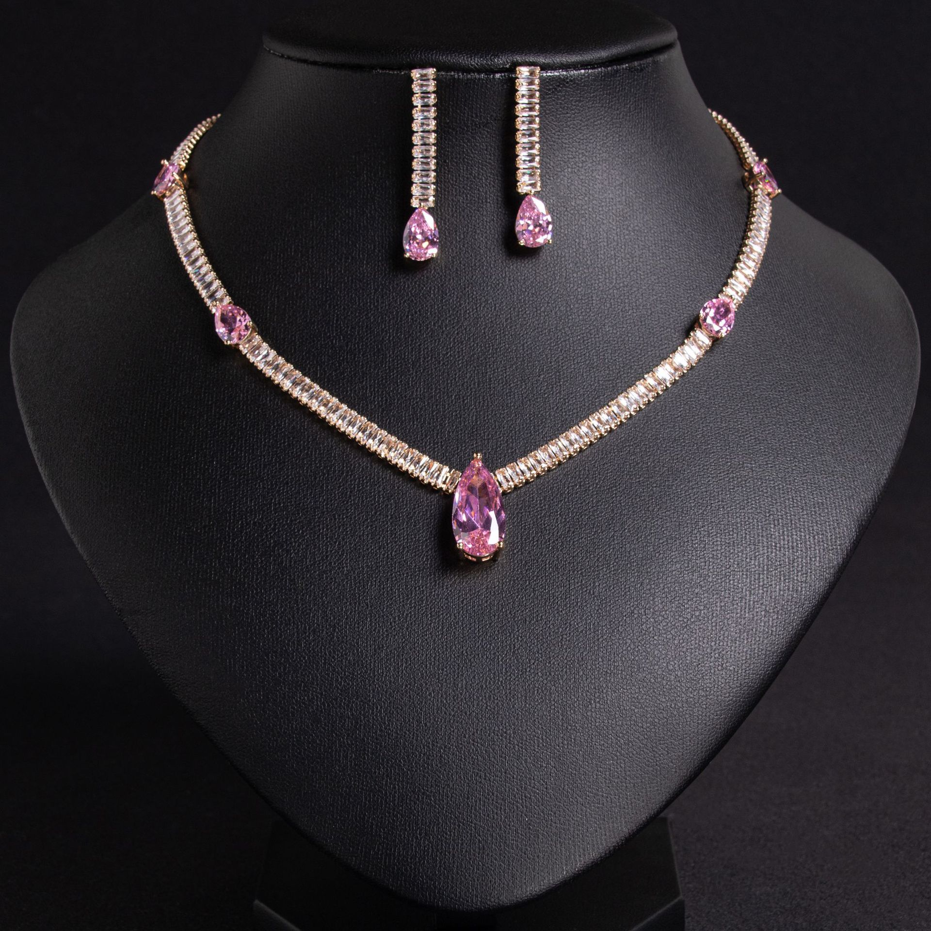 Zircon jewelry set