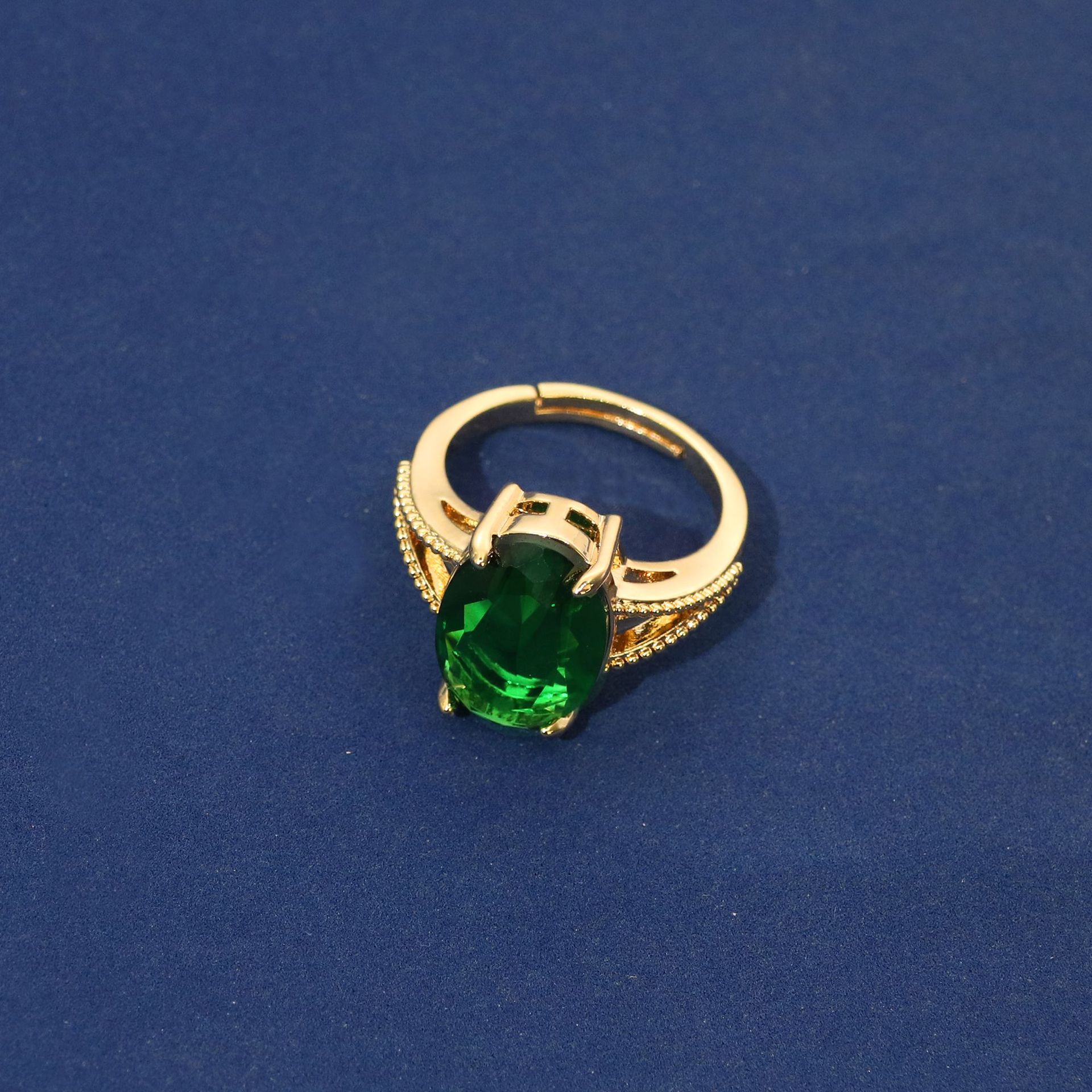 New high quality simple style zircon ring