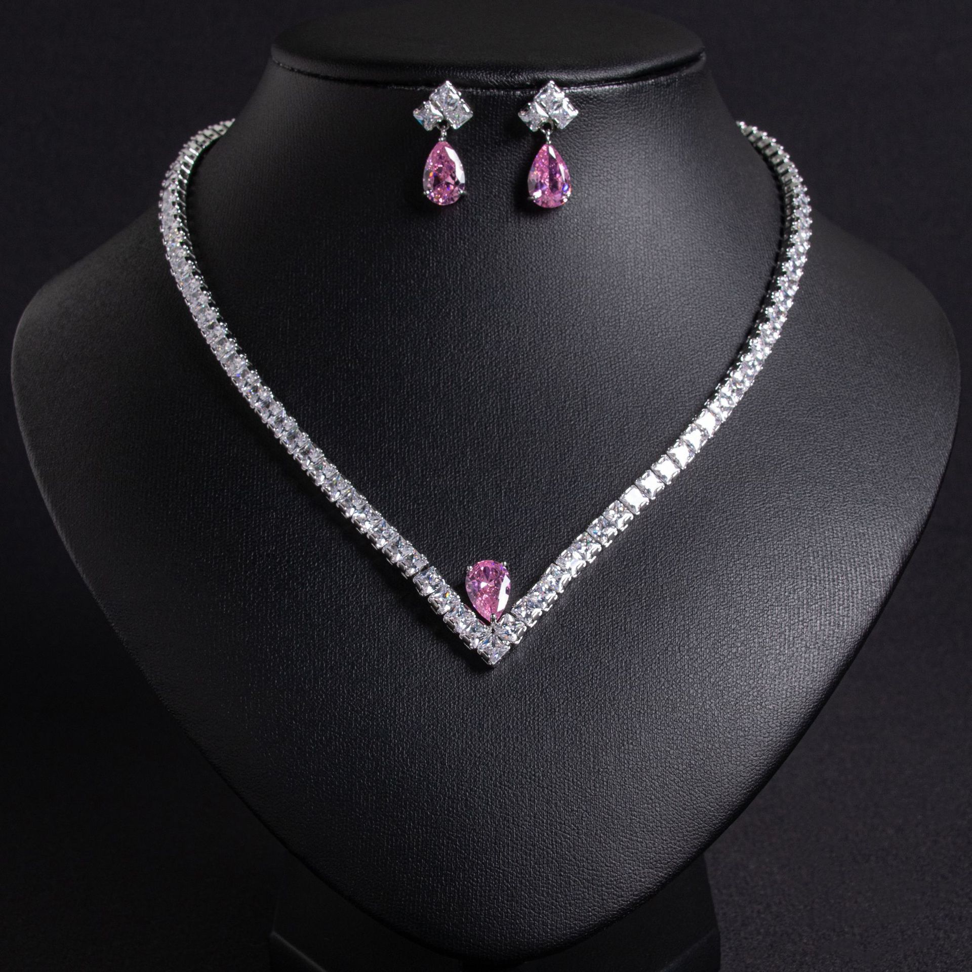 New zircon necklace and earrings set