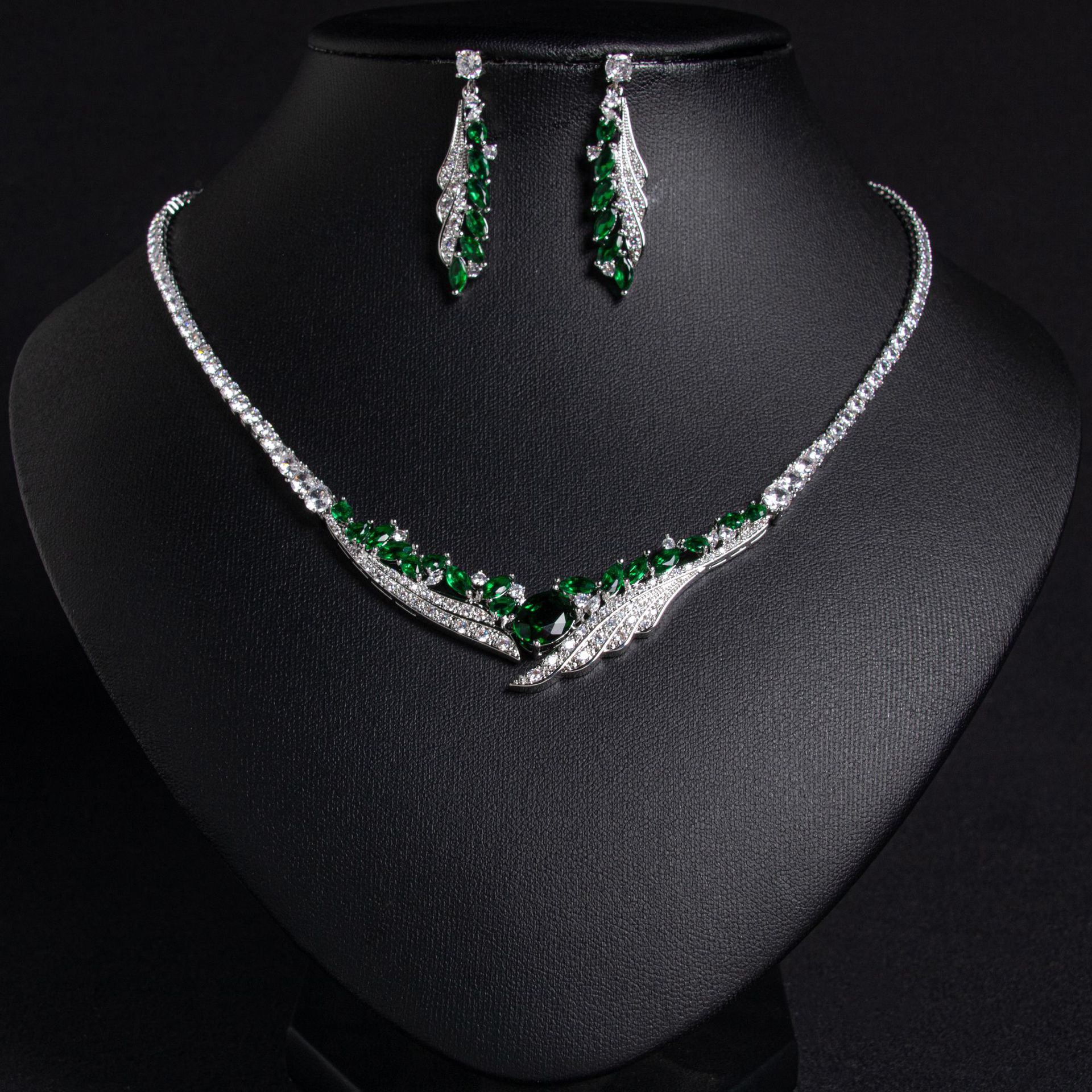 Elegant Silver Jewelry Set with Red Gemstones