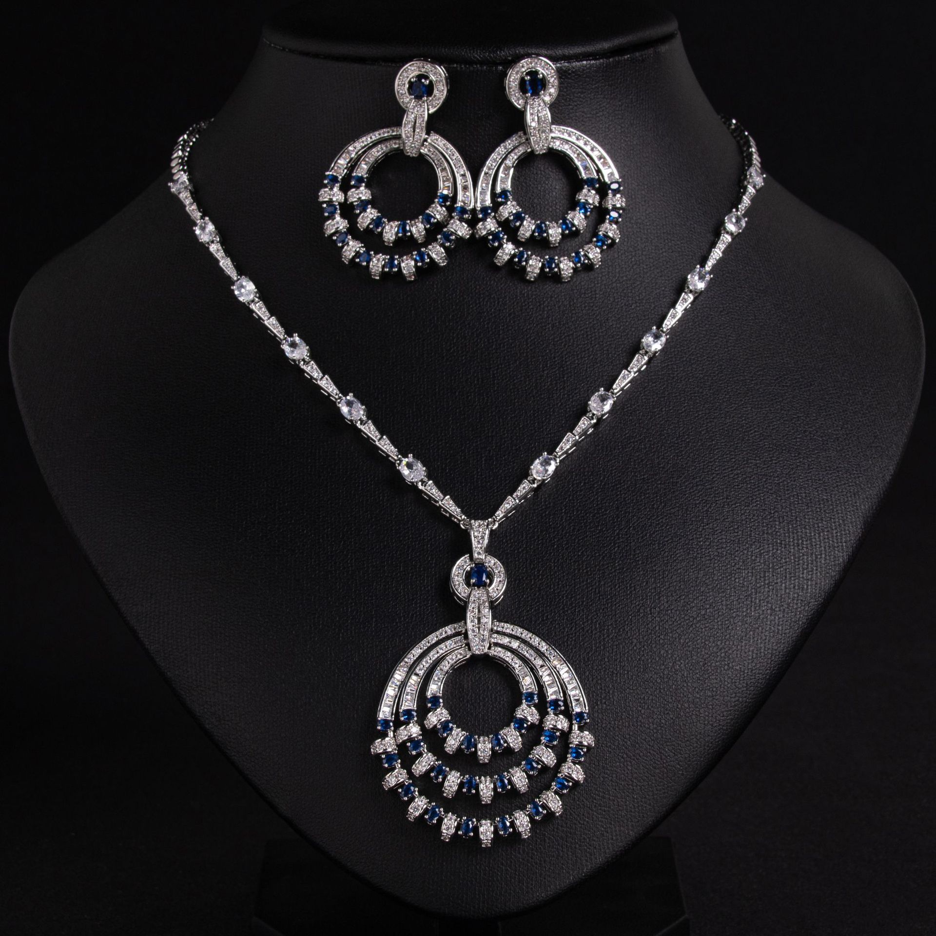 Zircon jewelry set