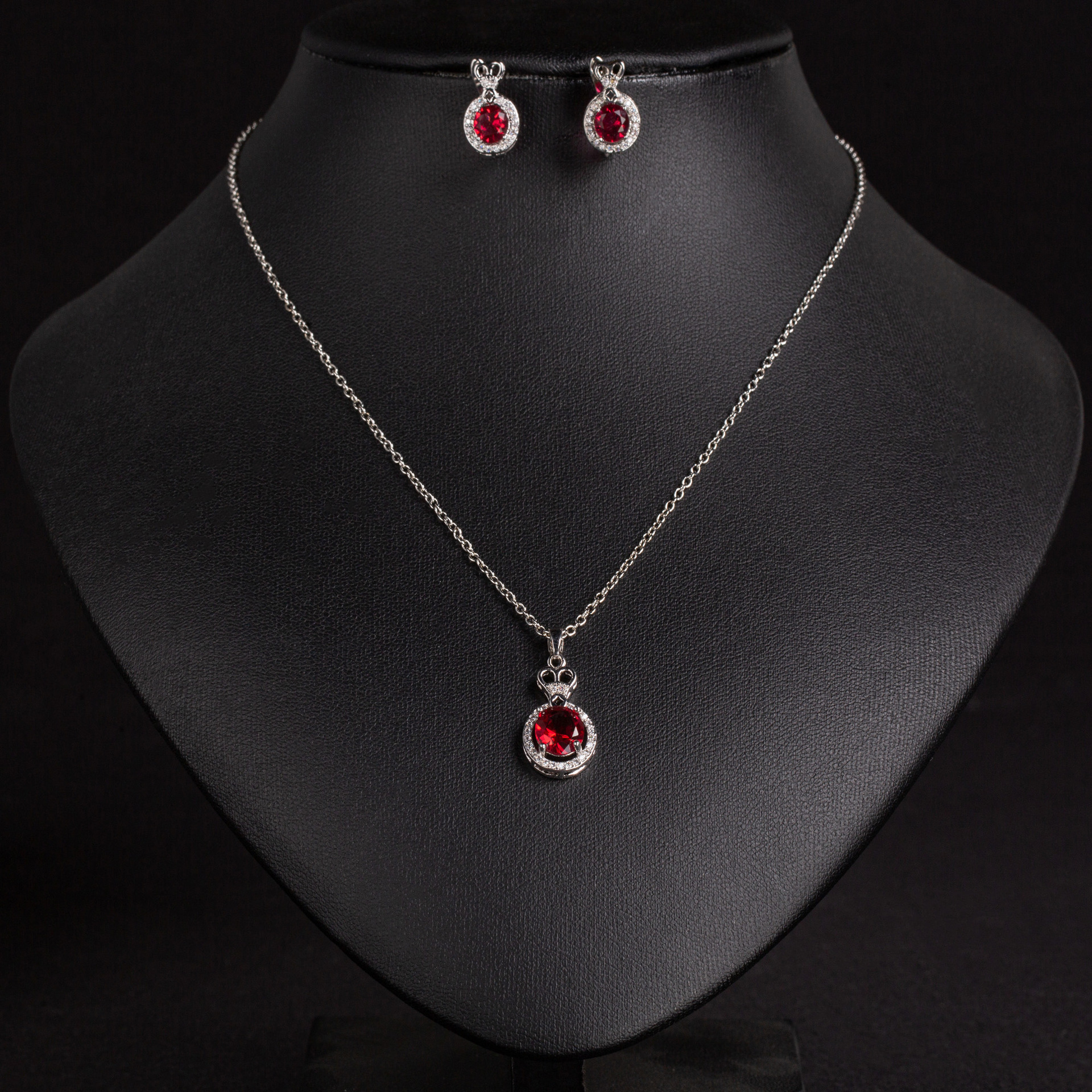 New elegant zircon jewelry set