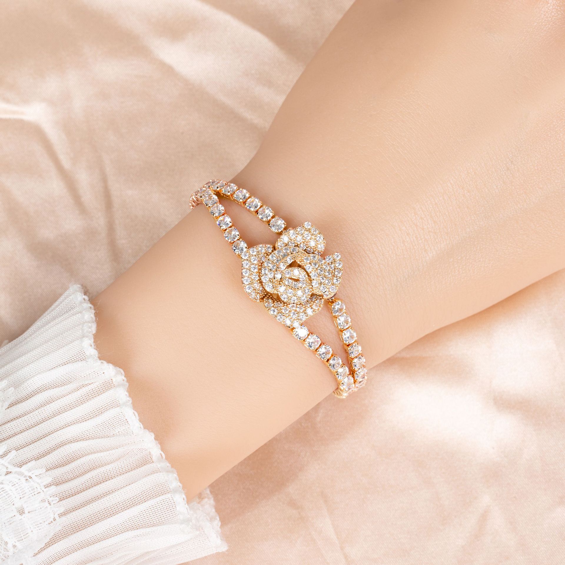 New Rose Zircon Bracelet