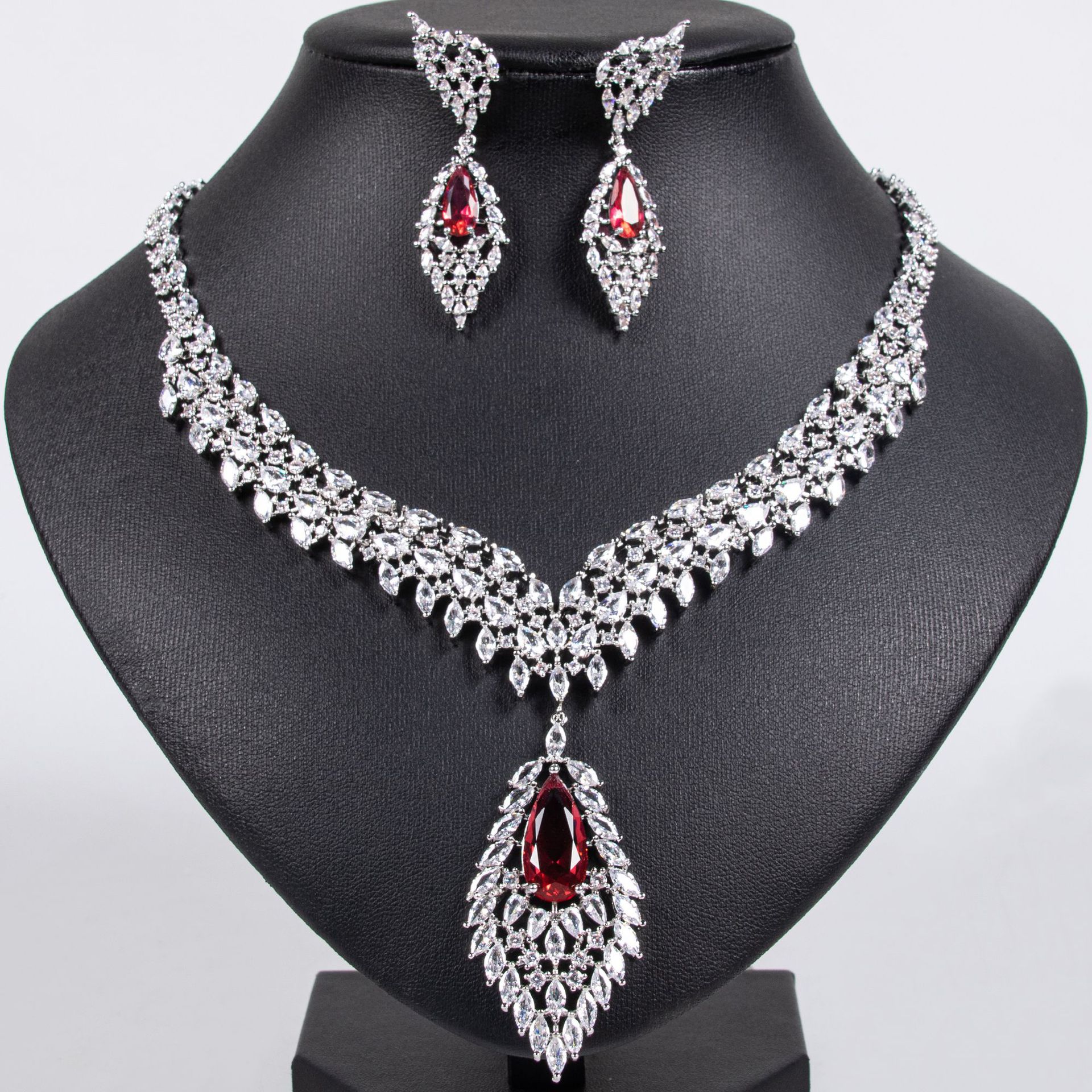 New hot-selling zircon jewelry sets