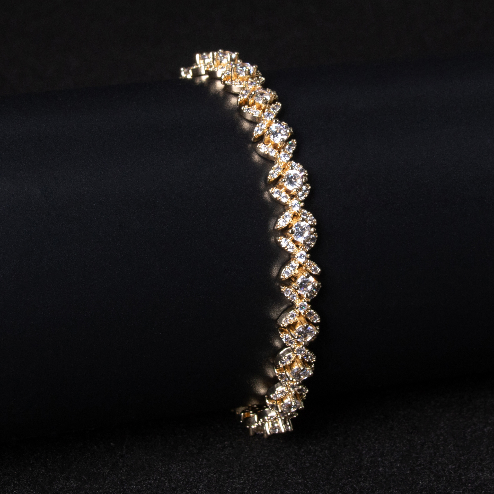 New Shiny Zircon Bracelet
