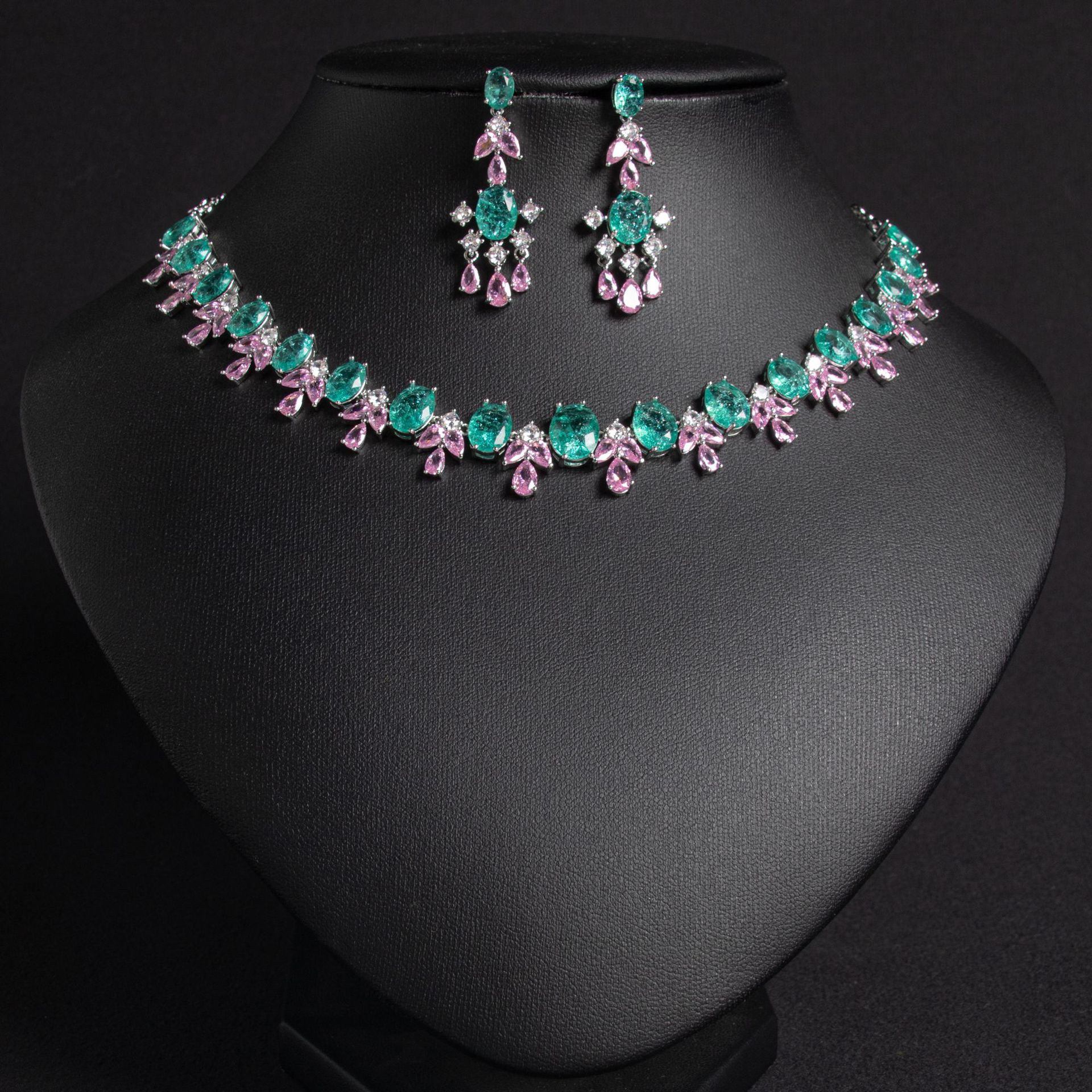 Zircon jewelry set