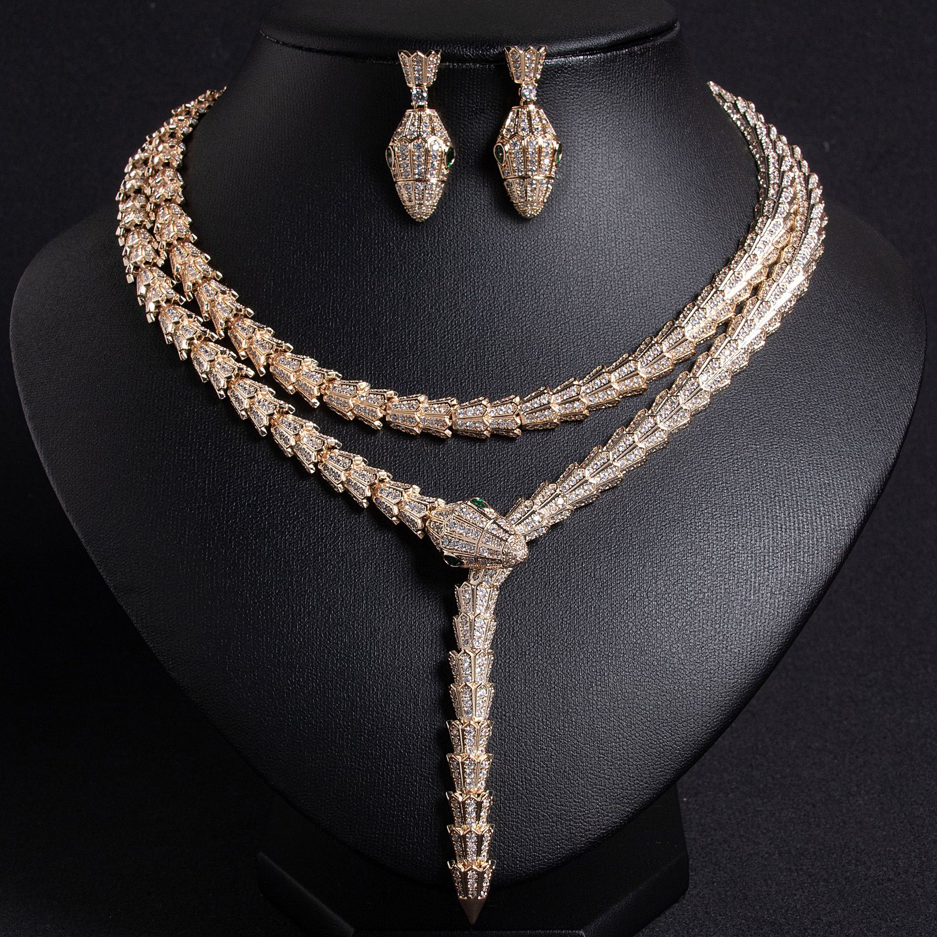 Zircon jewelry set