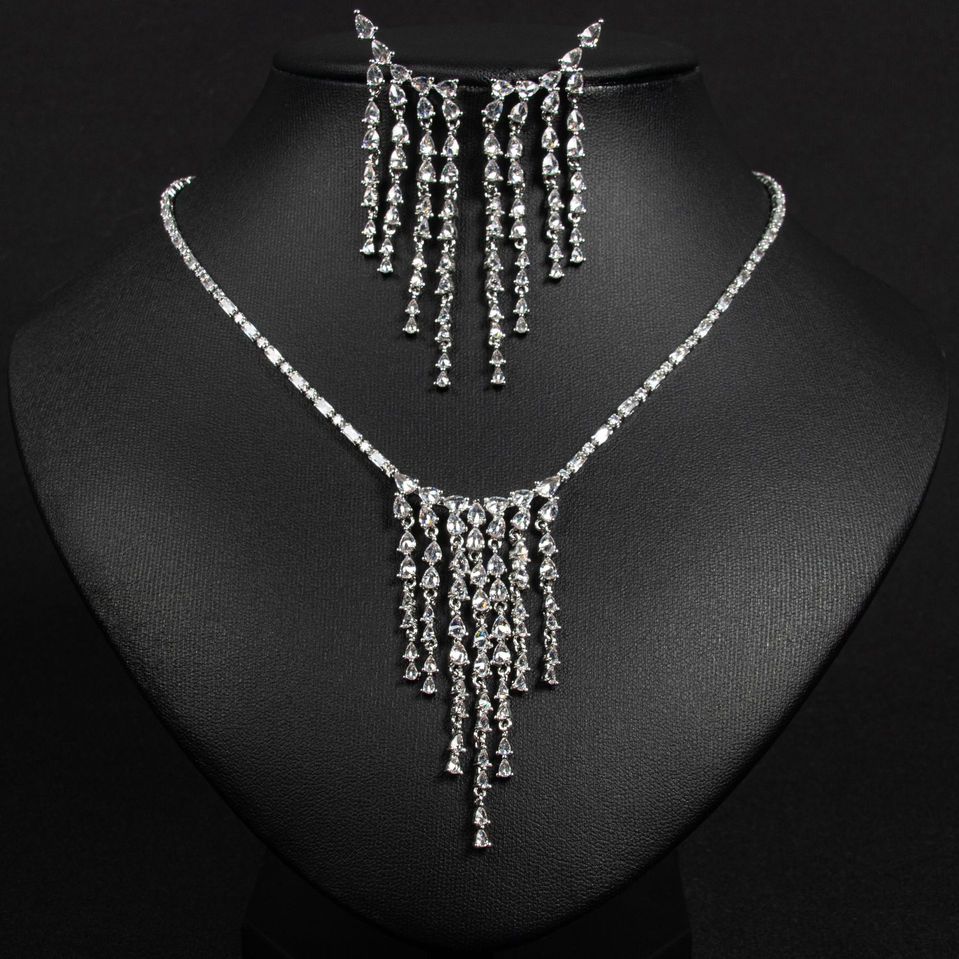 Zircon jewelry set