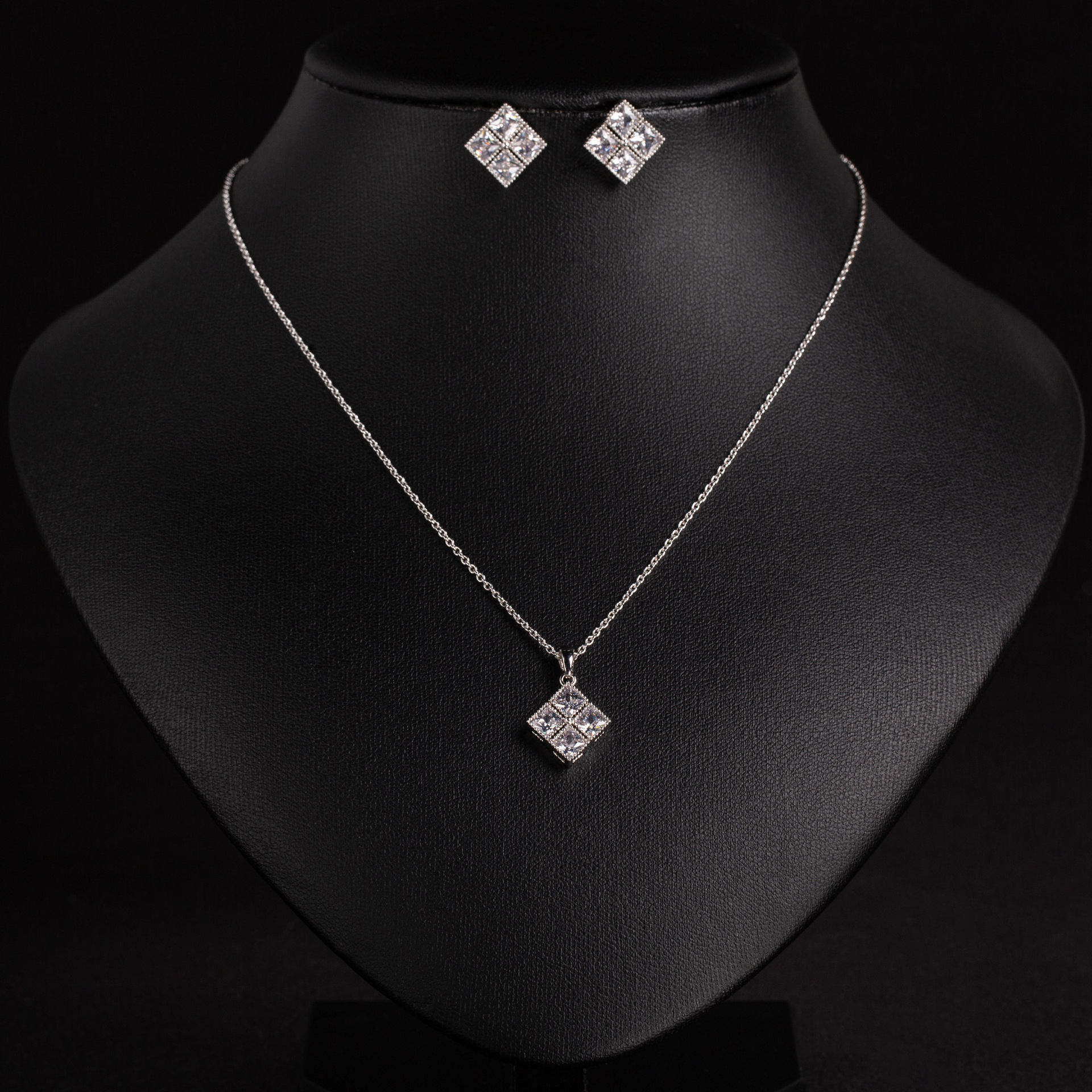 New simple zircon jewelry set