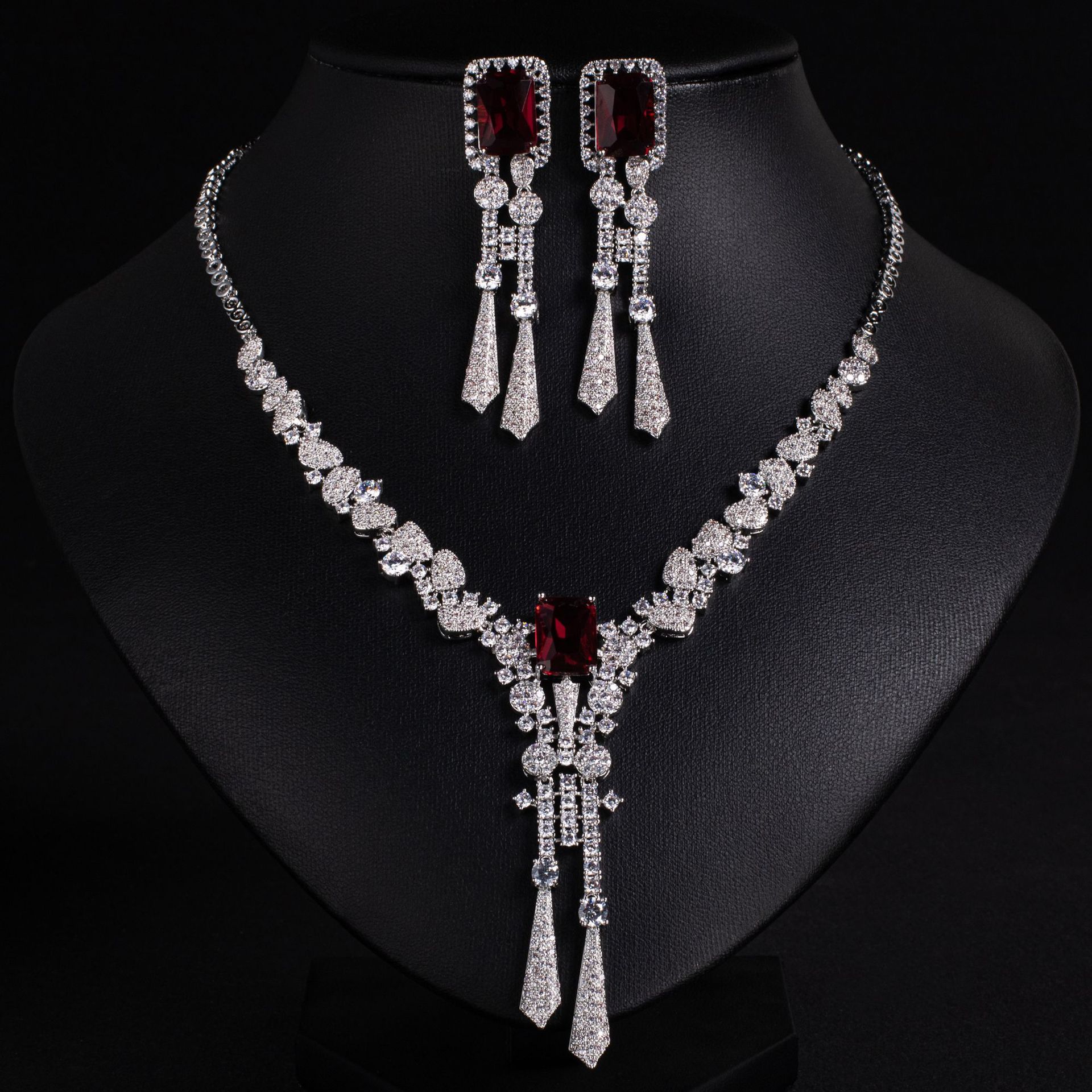 Zircon jewelry set