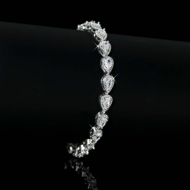 New simple zircon bracelet