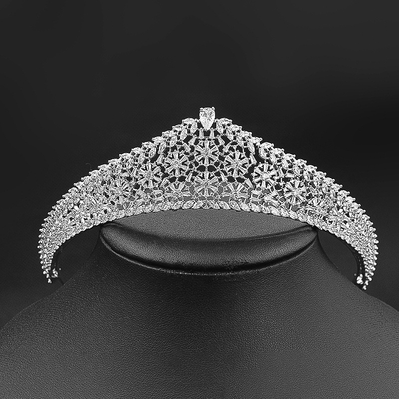 New high quality ethnic style crown