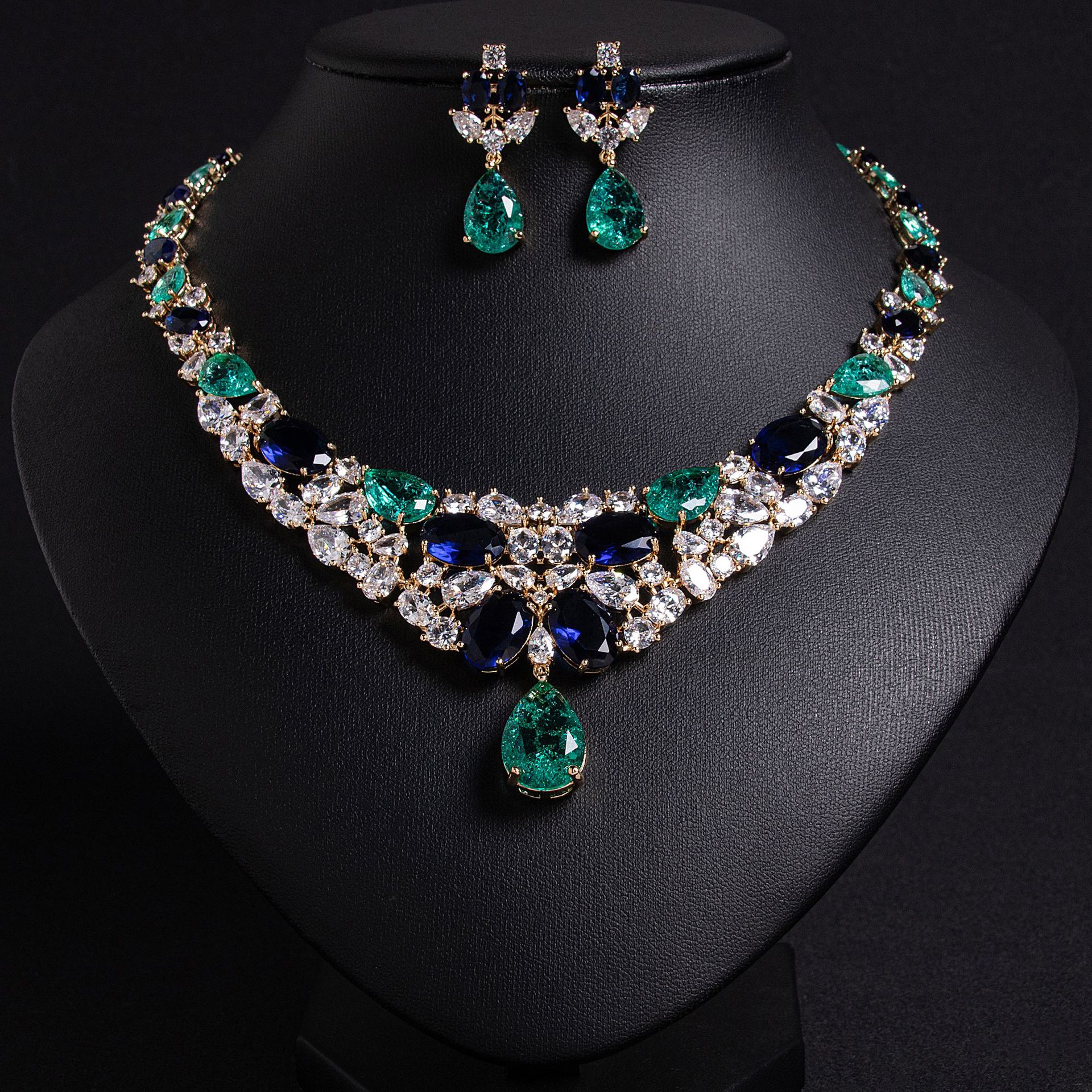 Zircon jewelry set