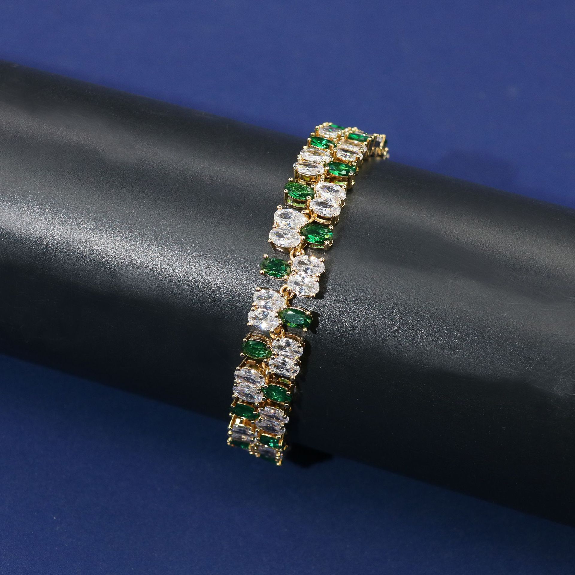 New high quality zircon bracelet