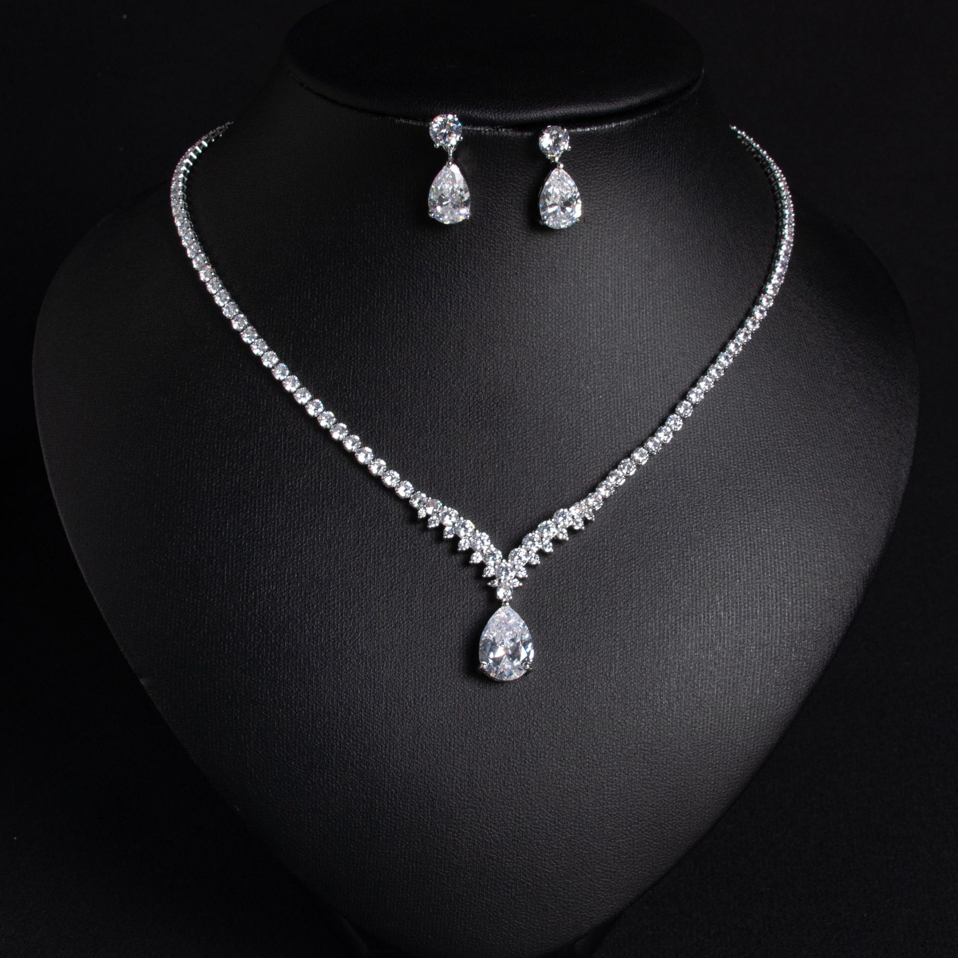 New simple zircon jewelry set