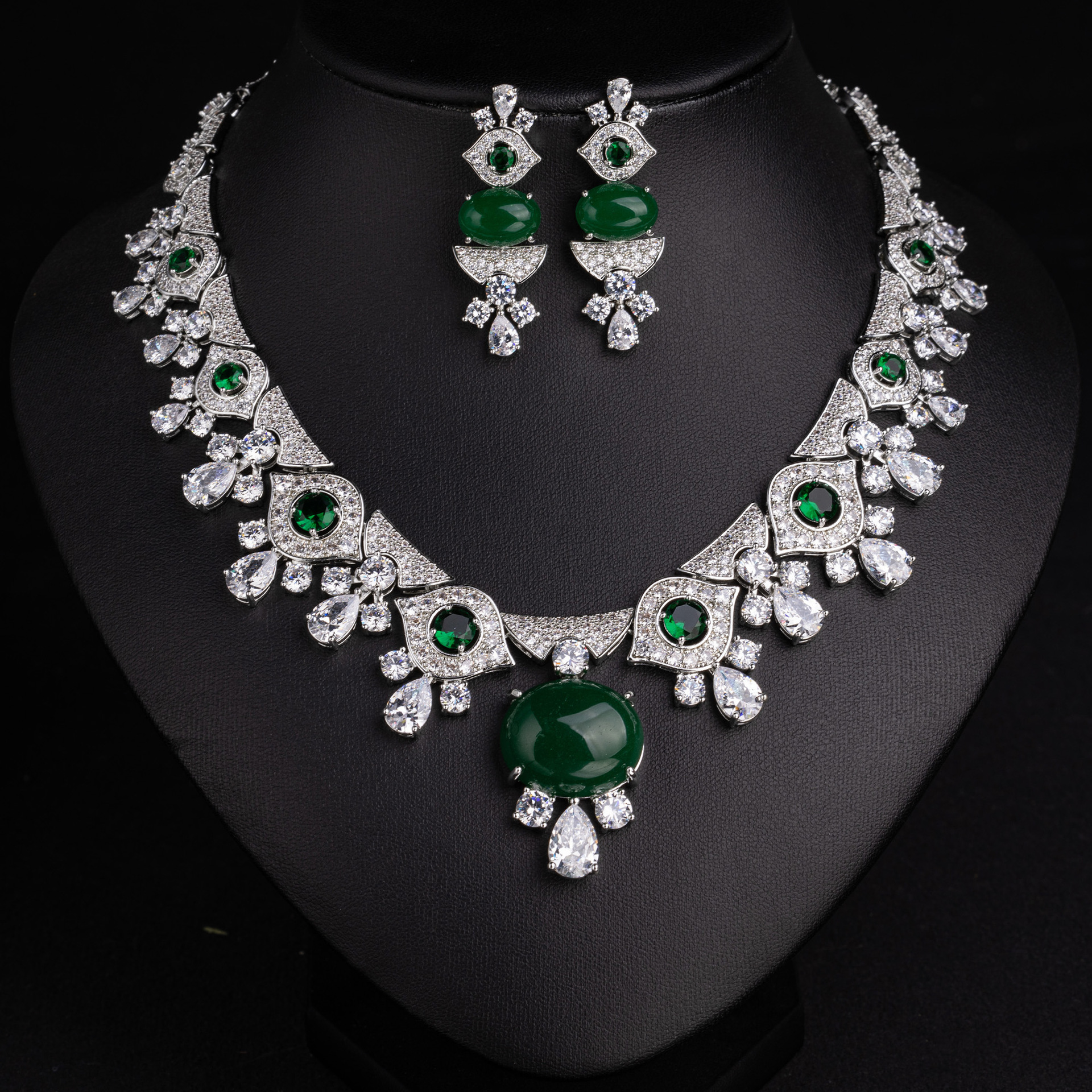Zircon jewelry set