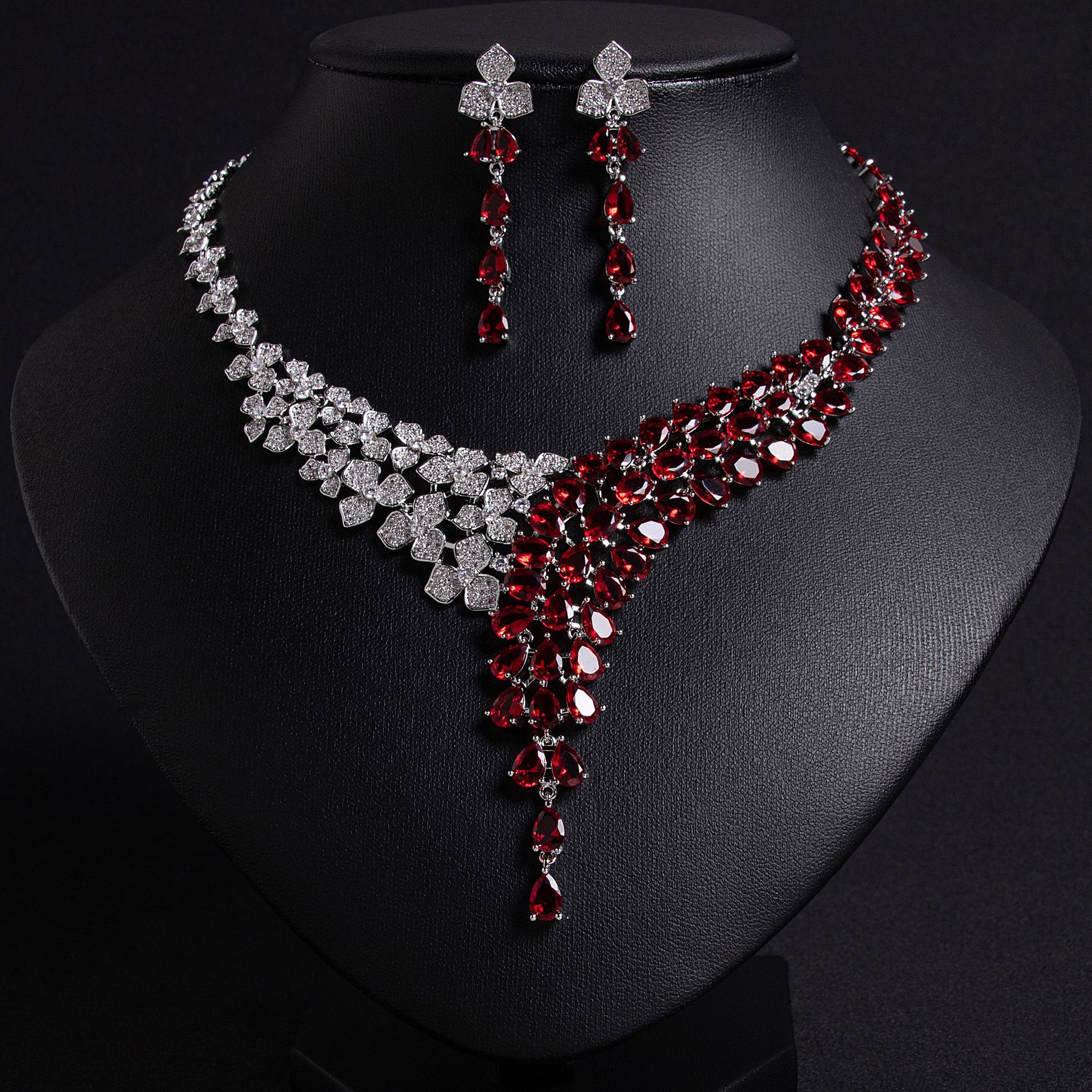 Zircon jewelry set