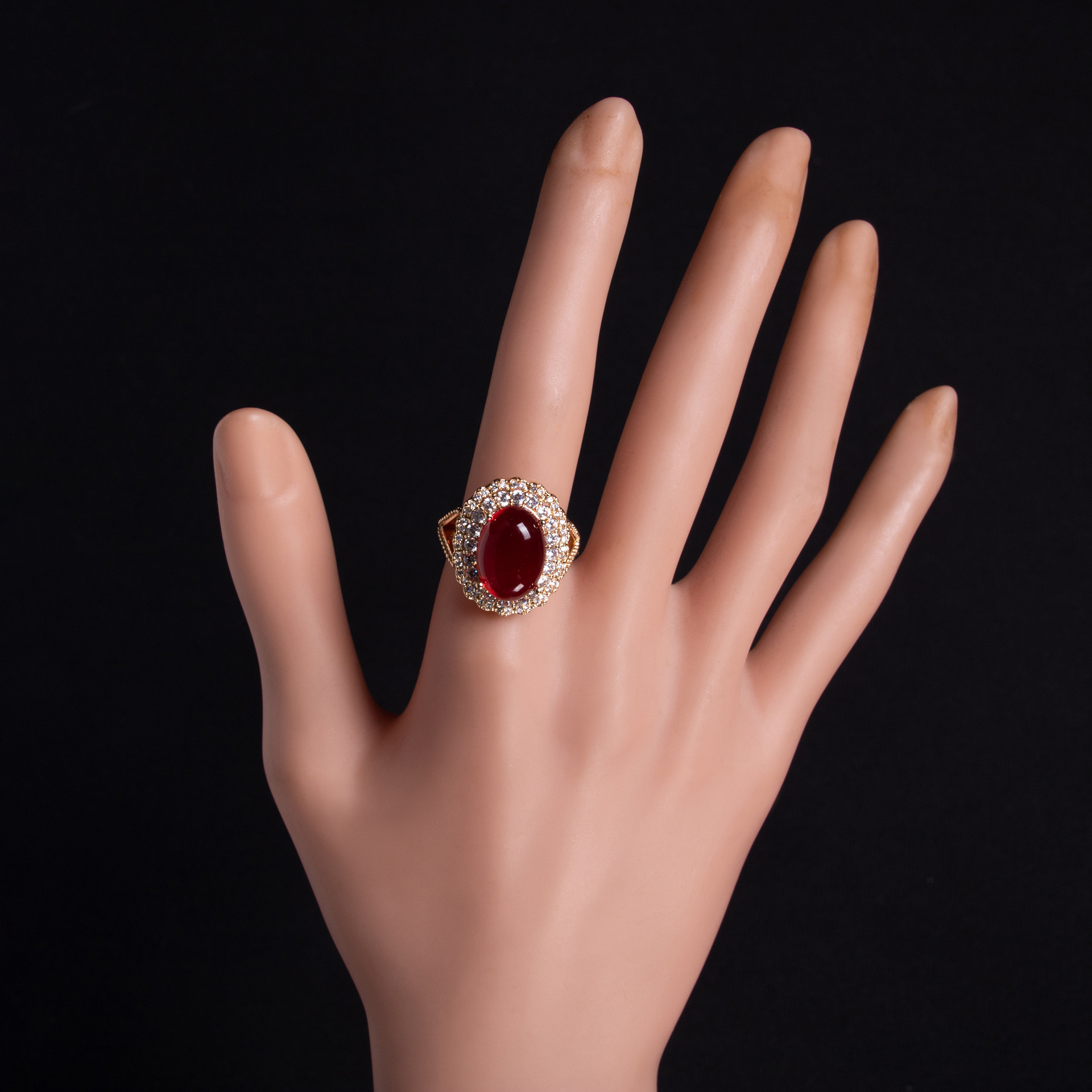 New high quality zircon ring