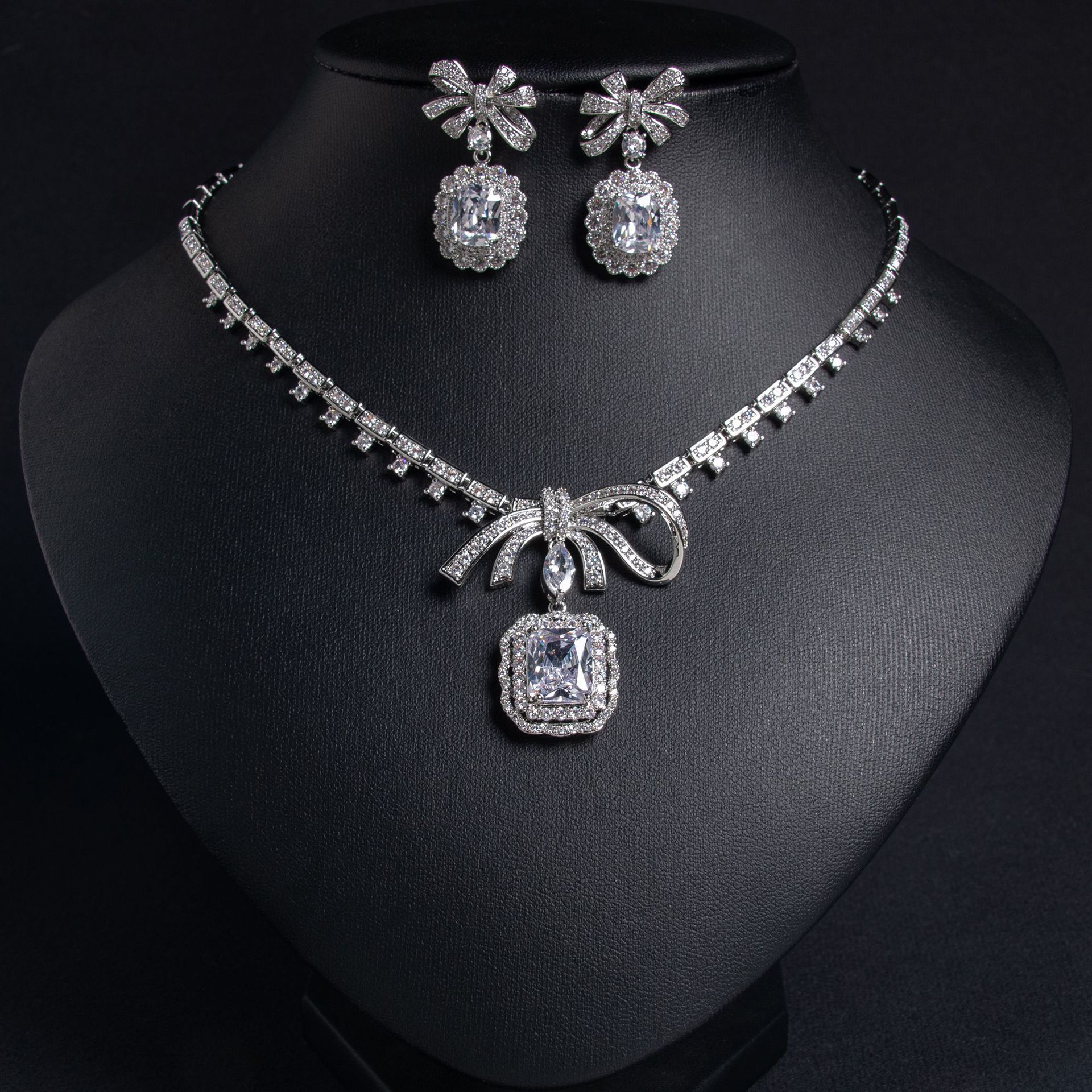 New Bowknot Zircon Jewelry Set