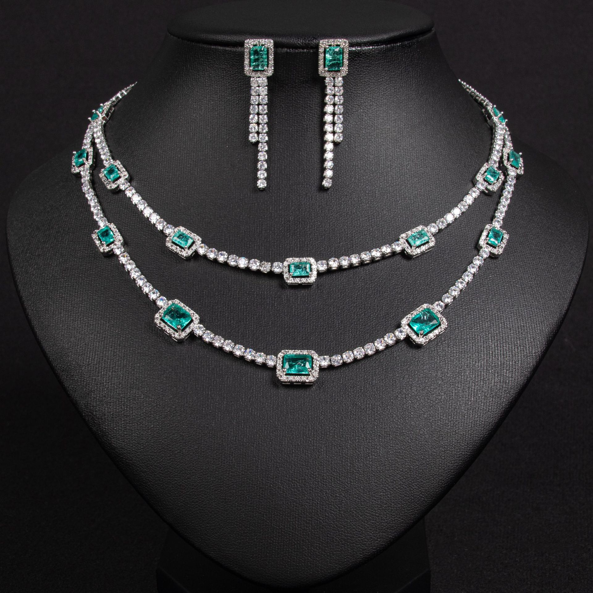 Zircon jewelry set