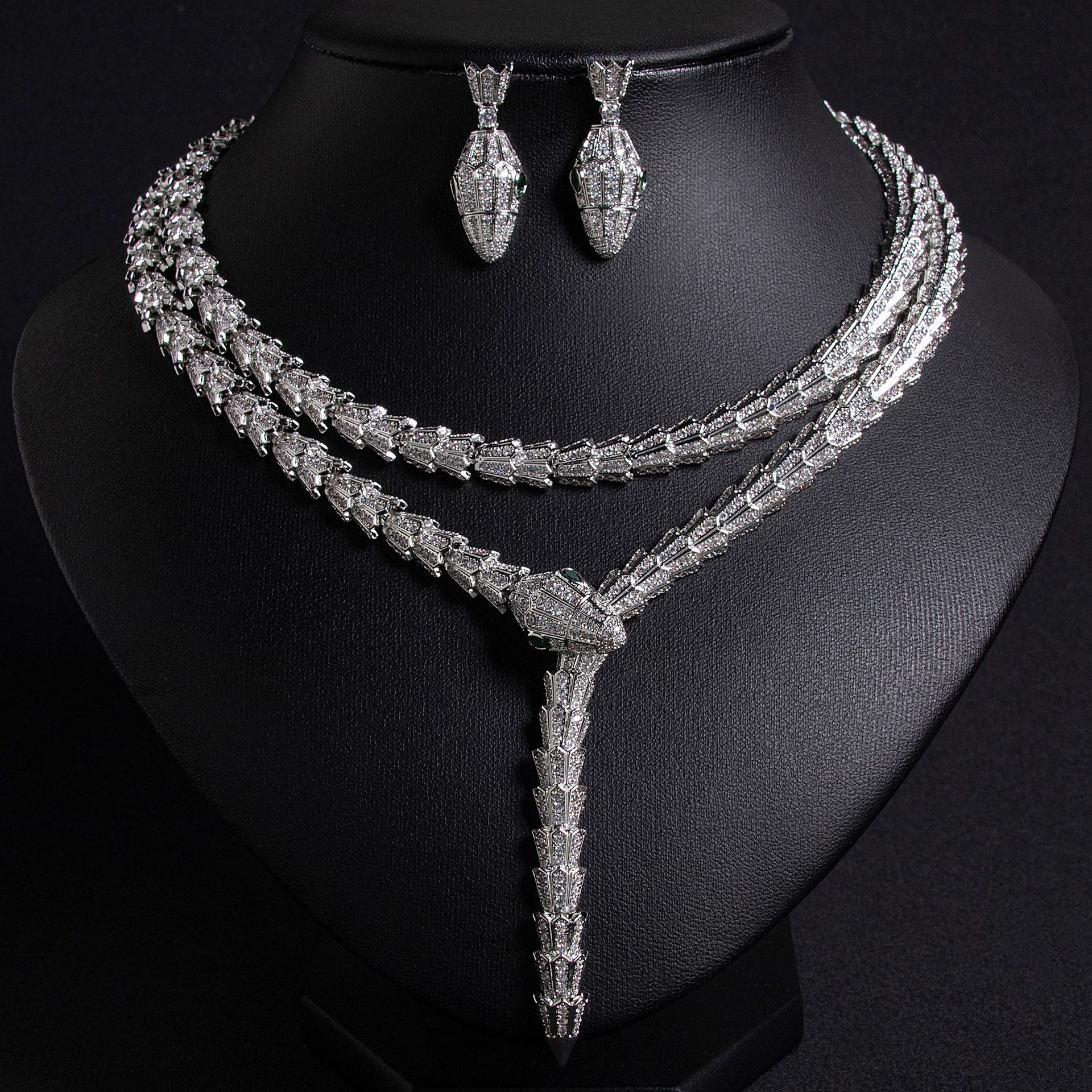 Zircon jewelry set