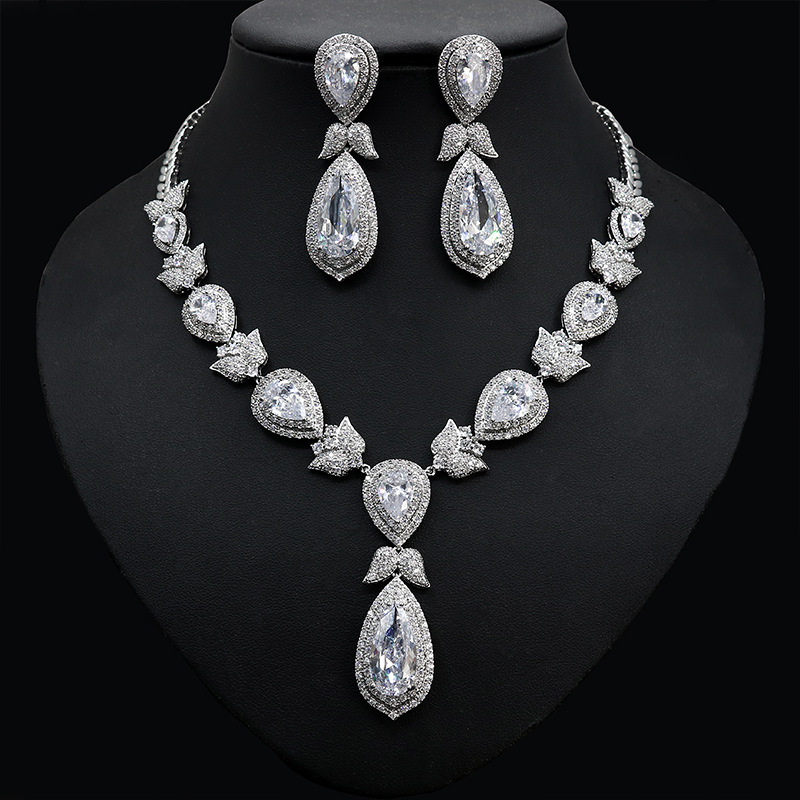 Zircon jewelry set