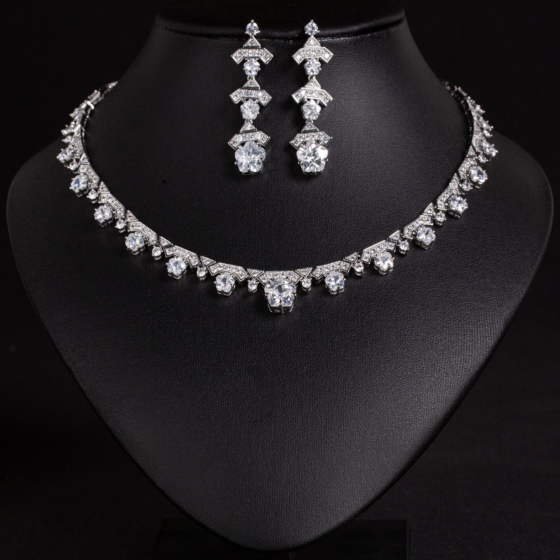 New light luxury zircon jewelry set